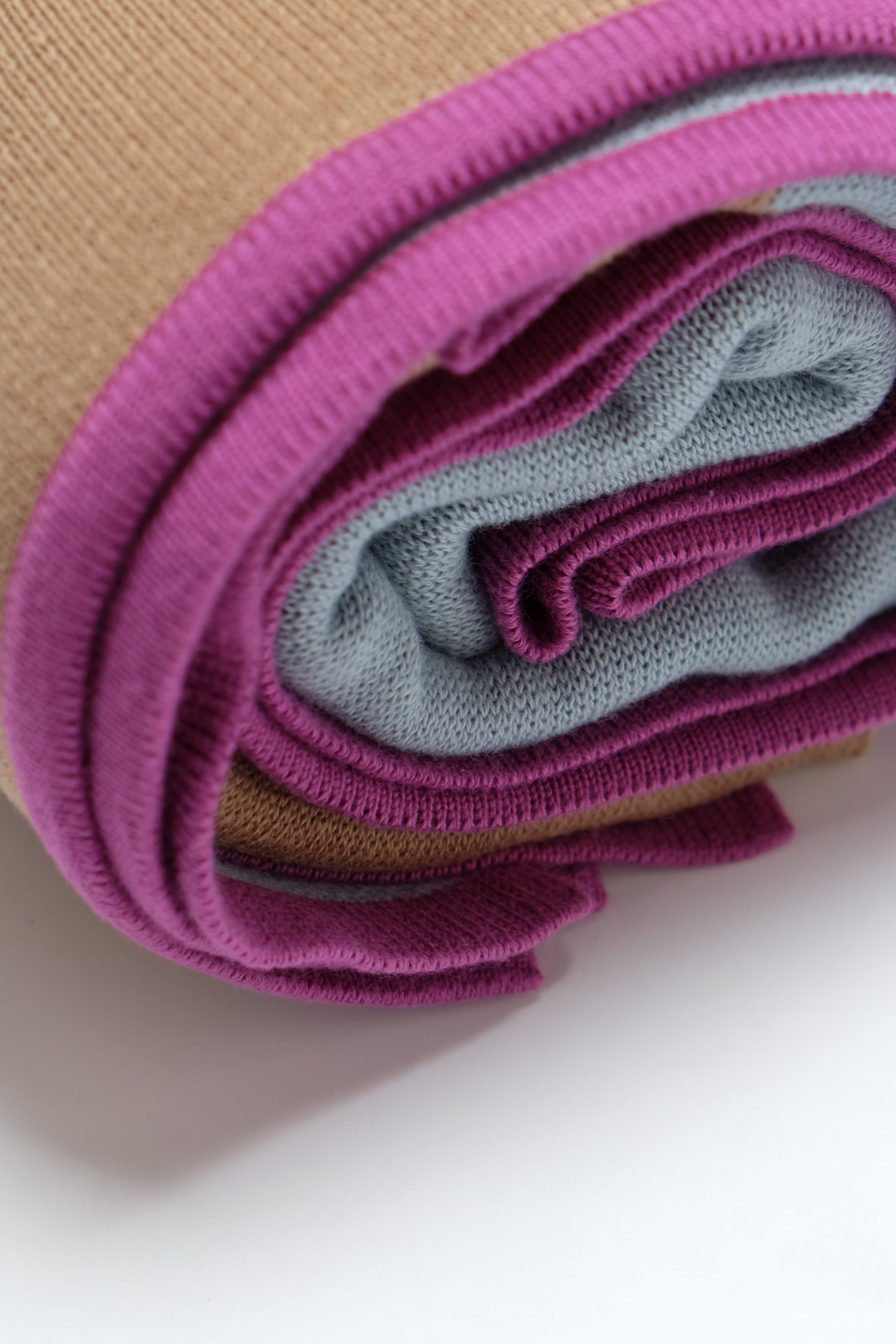 Jacquard Throw Blanket - Hibiscus - Brown