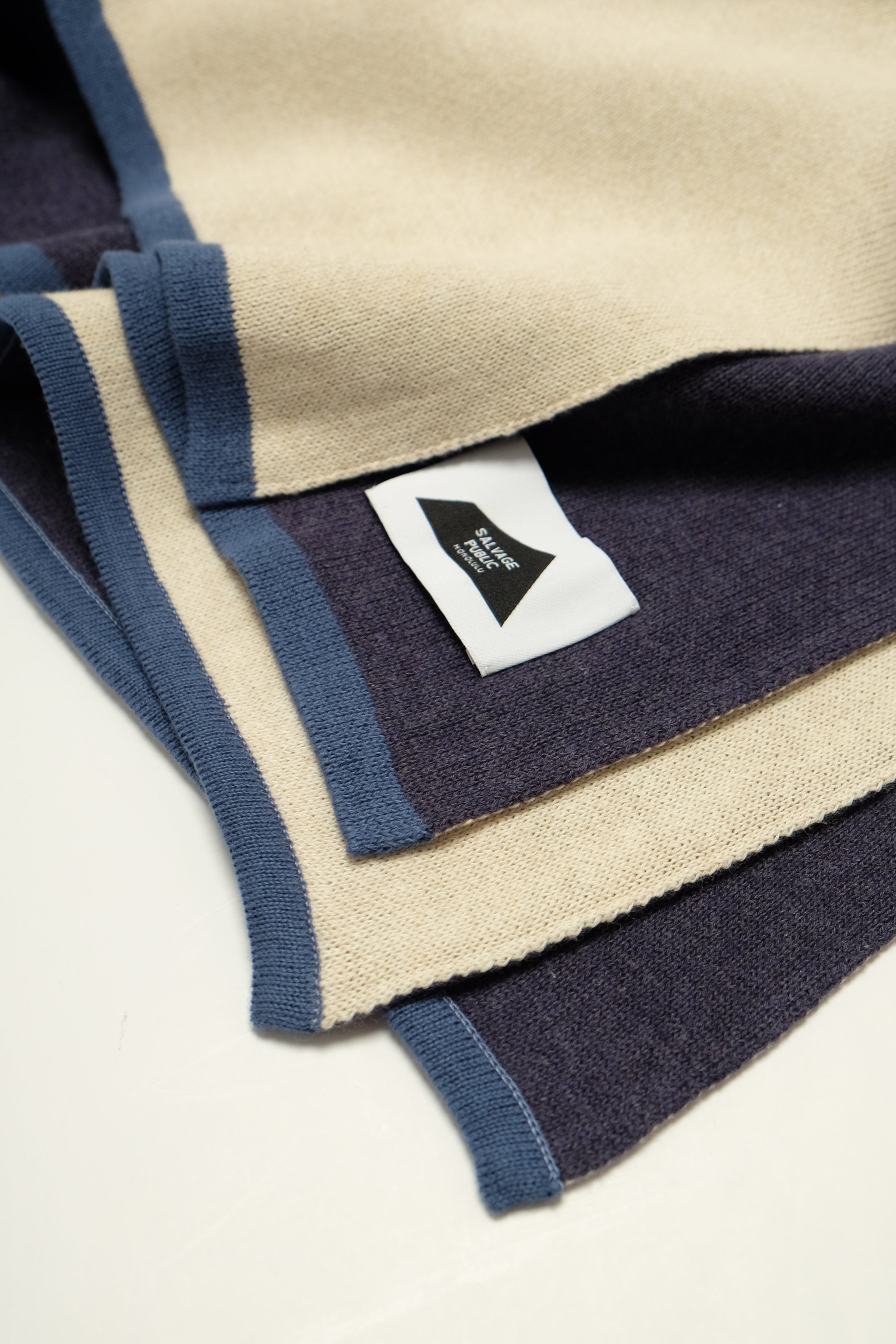 Jacquard Throw Blanket - ʻUlu - Heather Navy