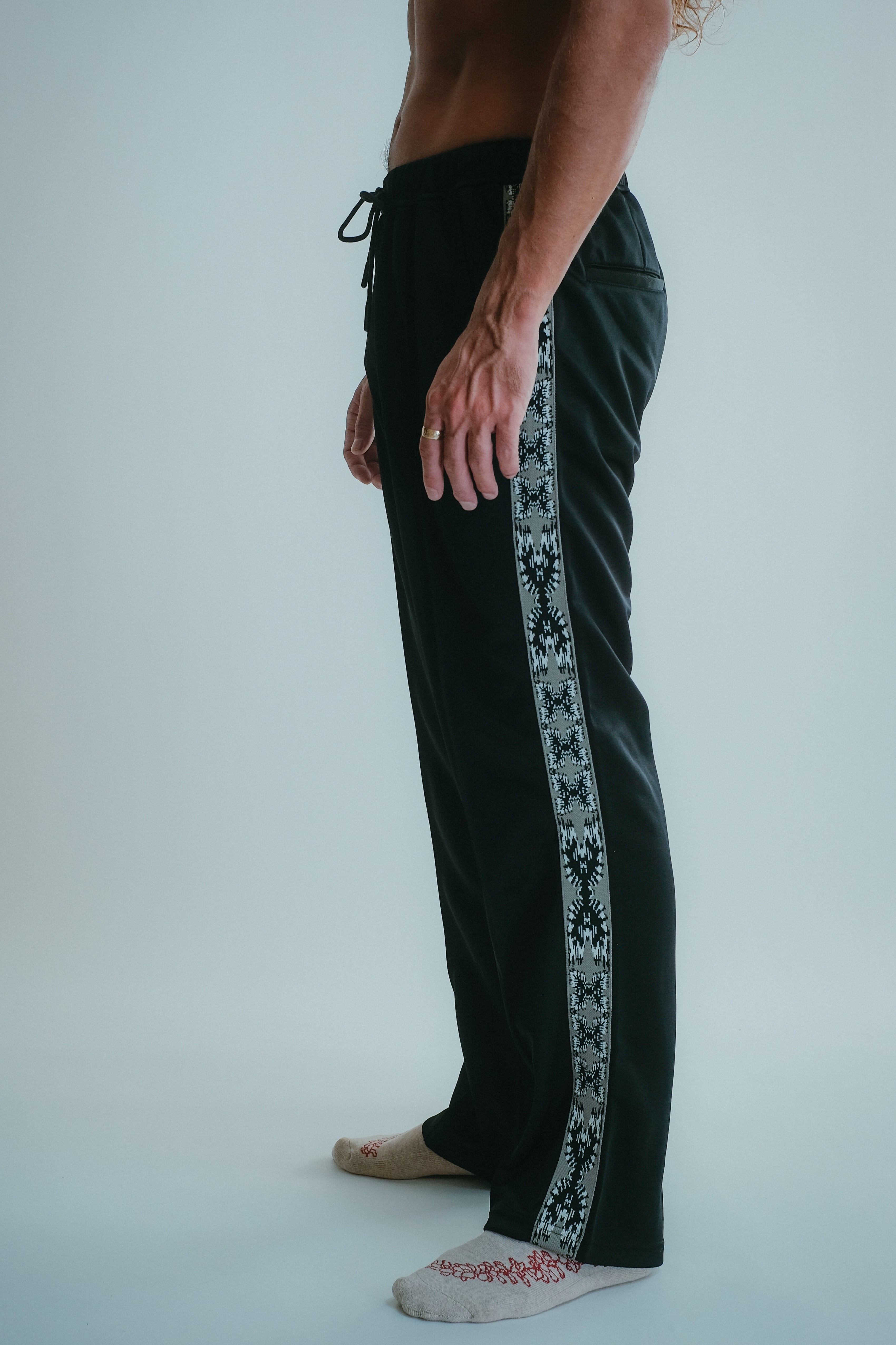 Kūhiō Track Pants - Black