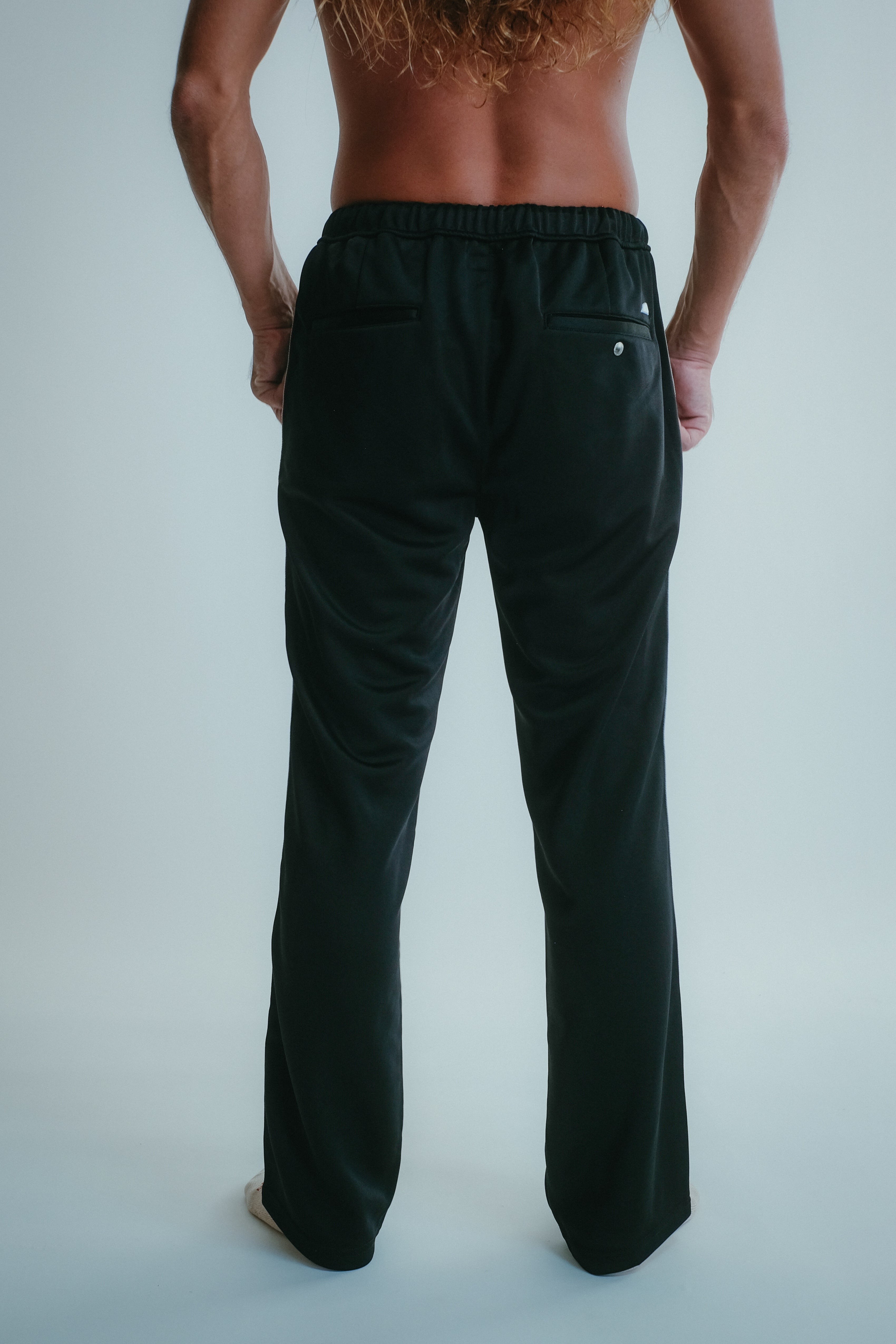 Kūhiō Track Pants - Black