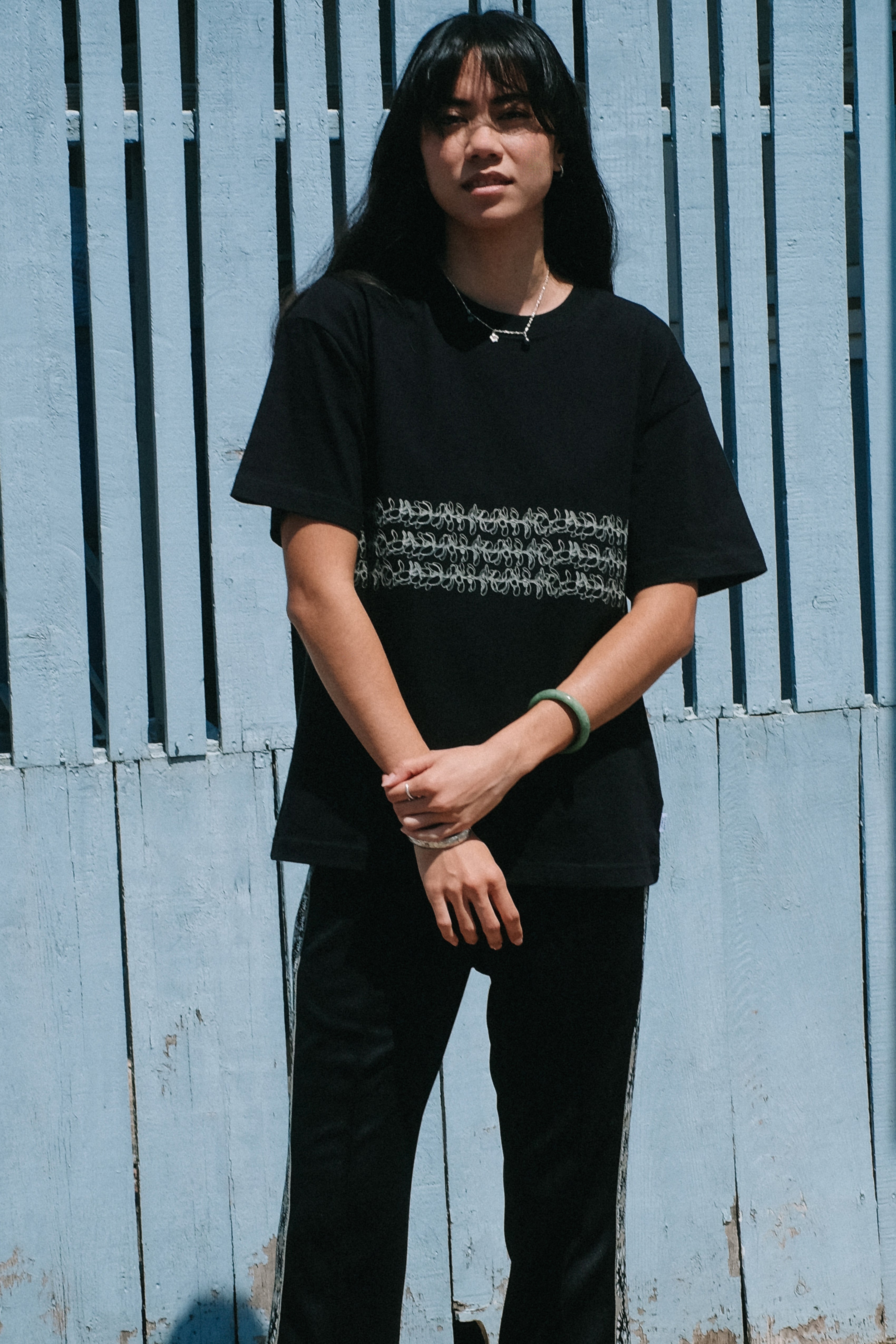 T-Shirt - Logo Outline - White