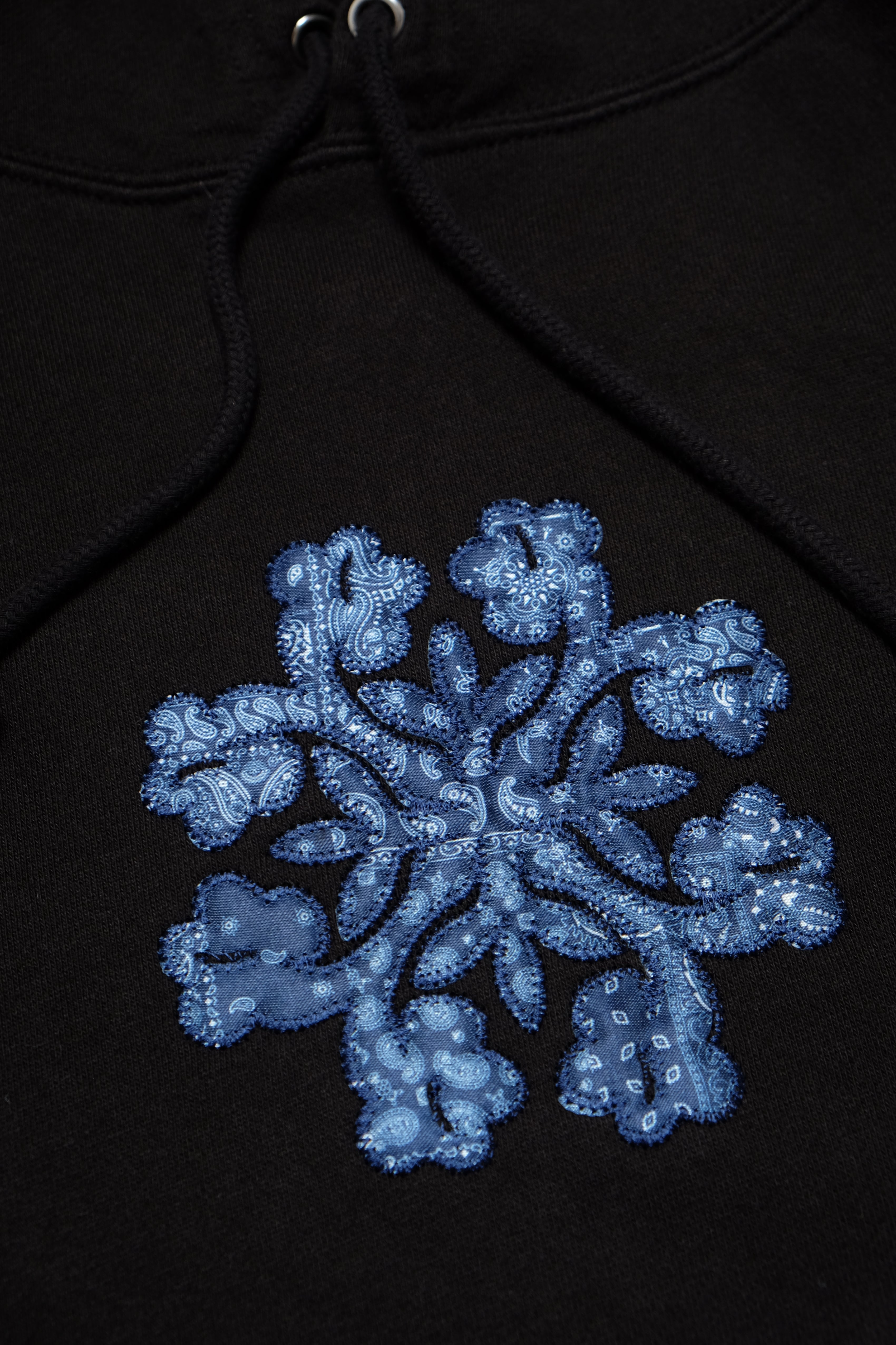 Beach Hoodie - Hibiscus Appliqué - Black