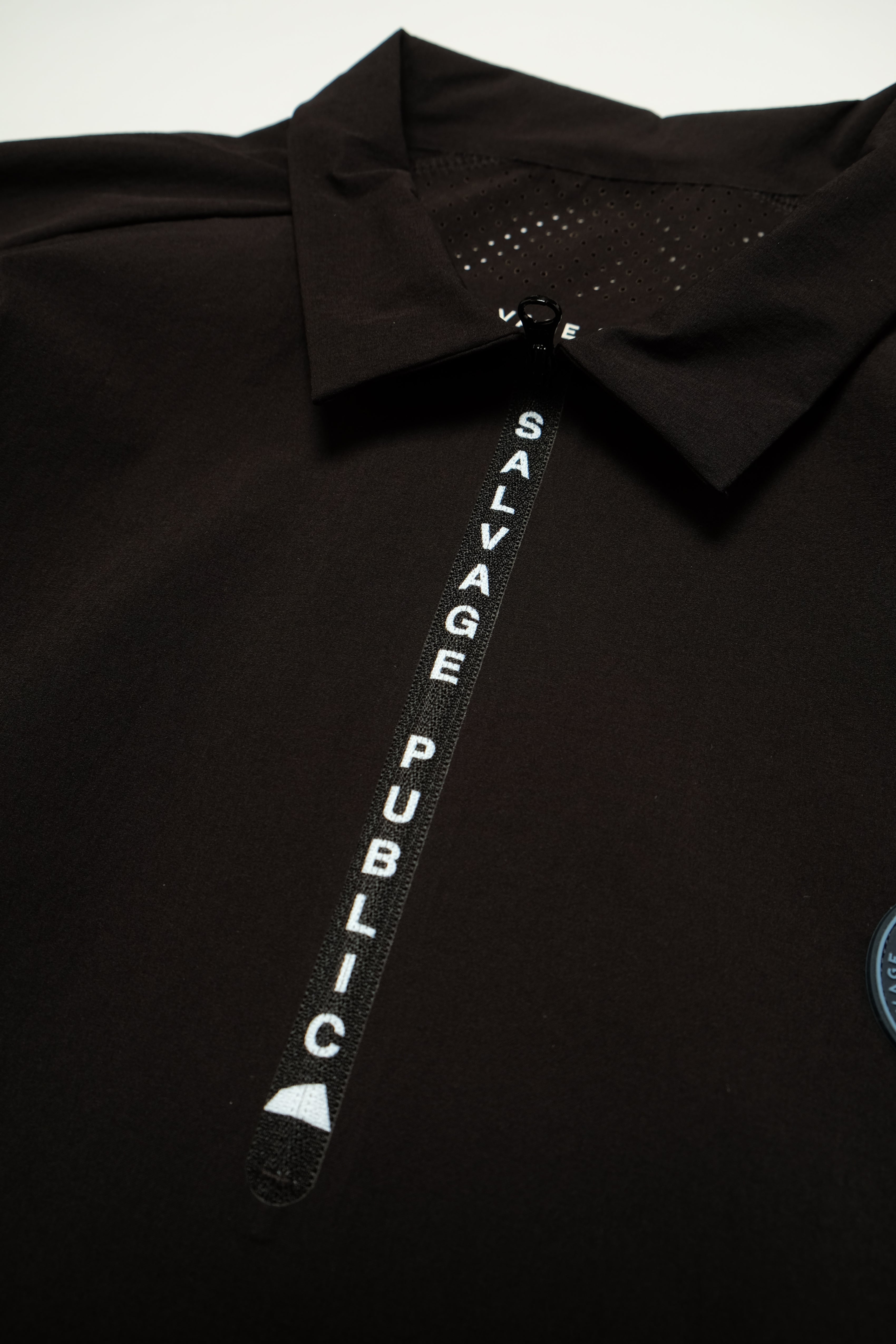Kamakeʻe Tech Polo - Black