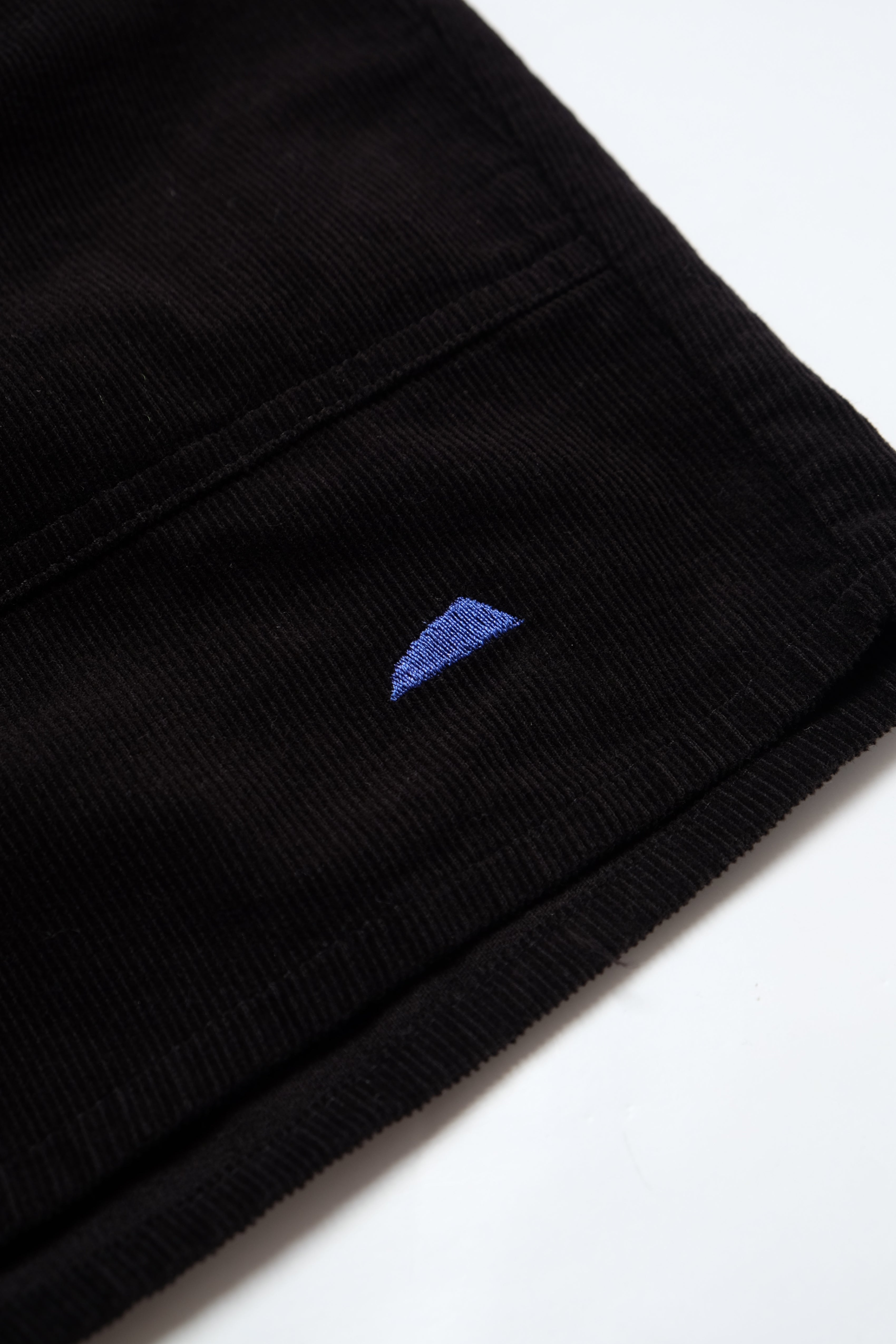 Uka Corduroy Short - Black
