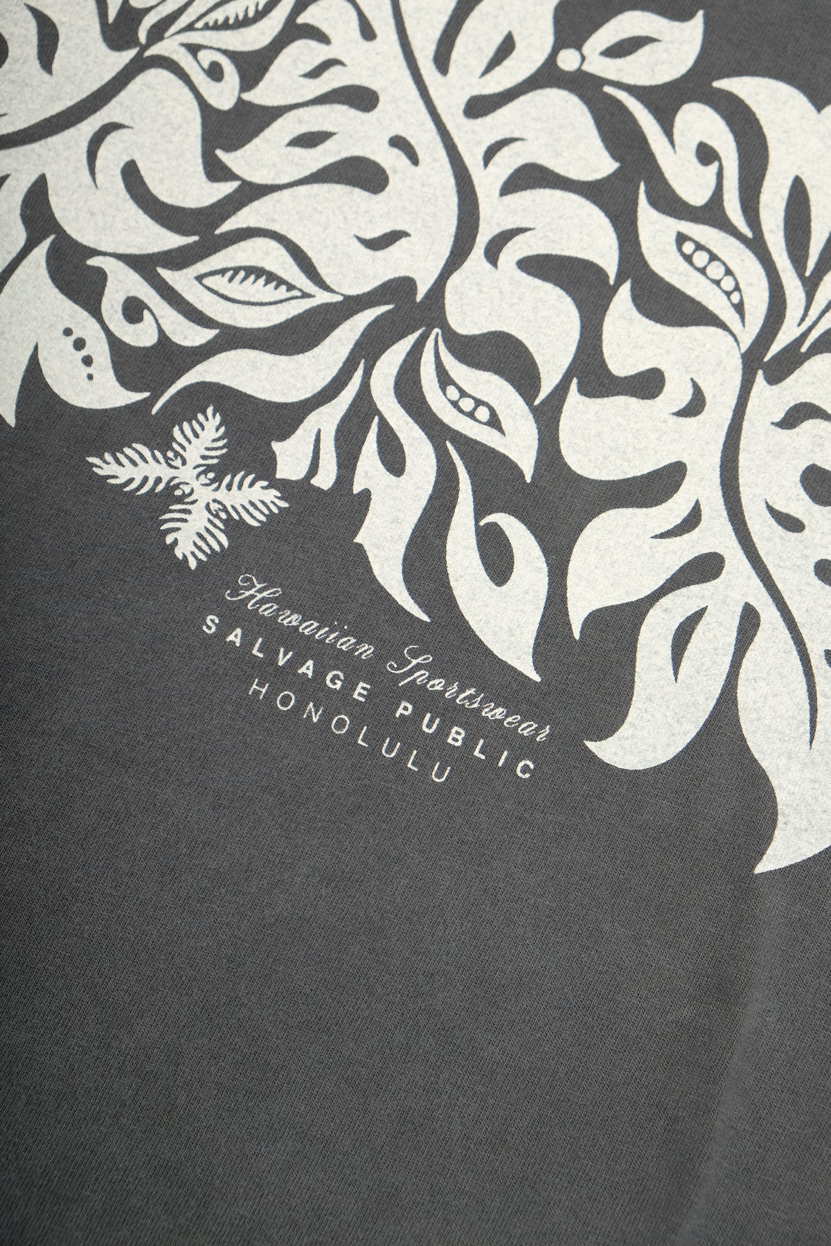 Longsleeve T-Shirt - Laua'e Border - Washed Black