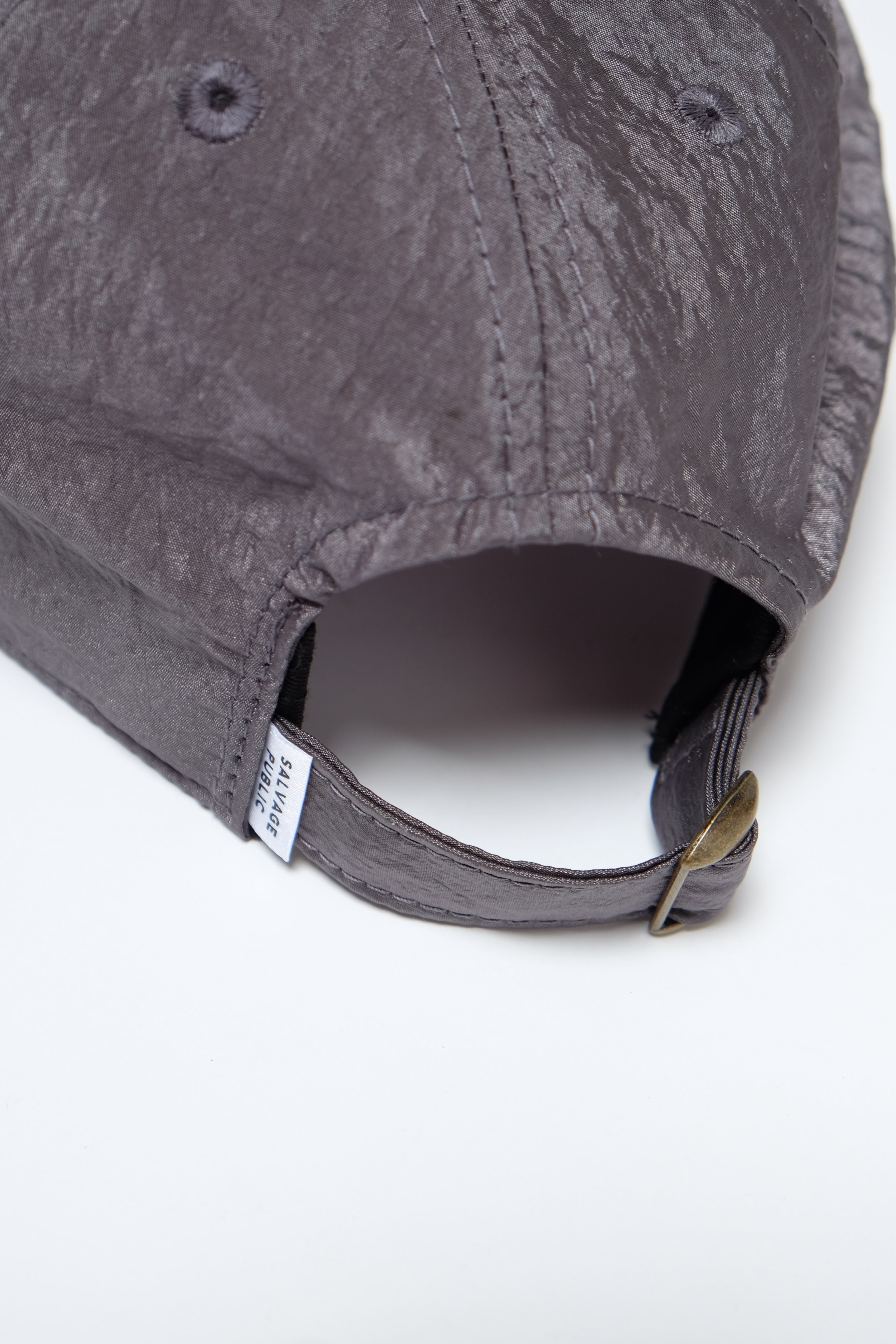 Hat - Pearl Iridescent - Black