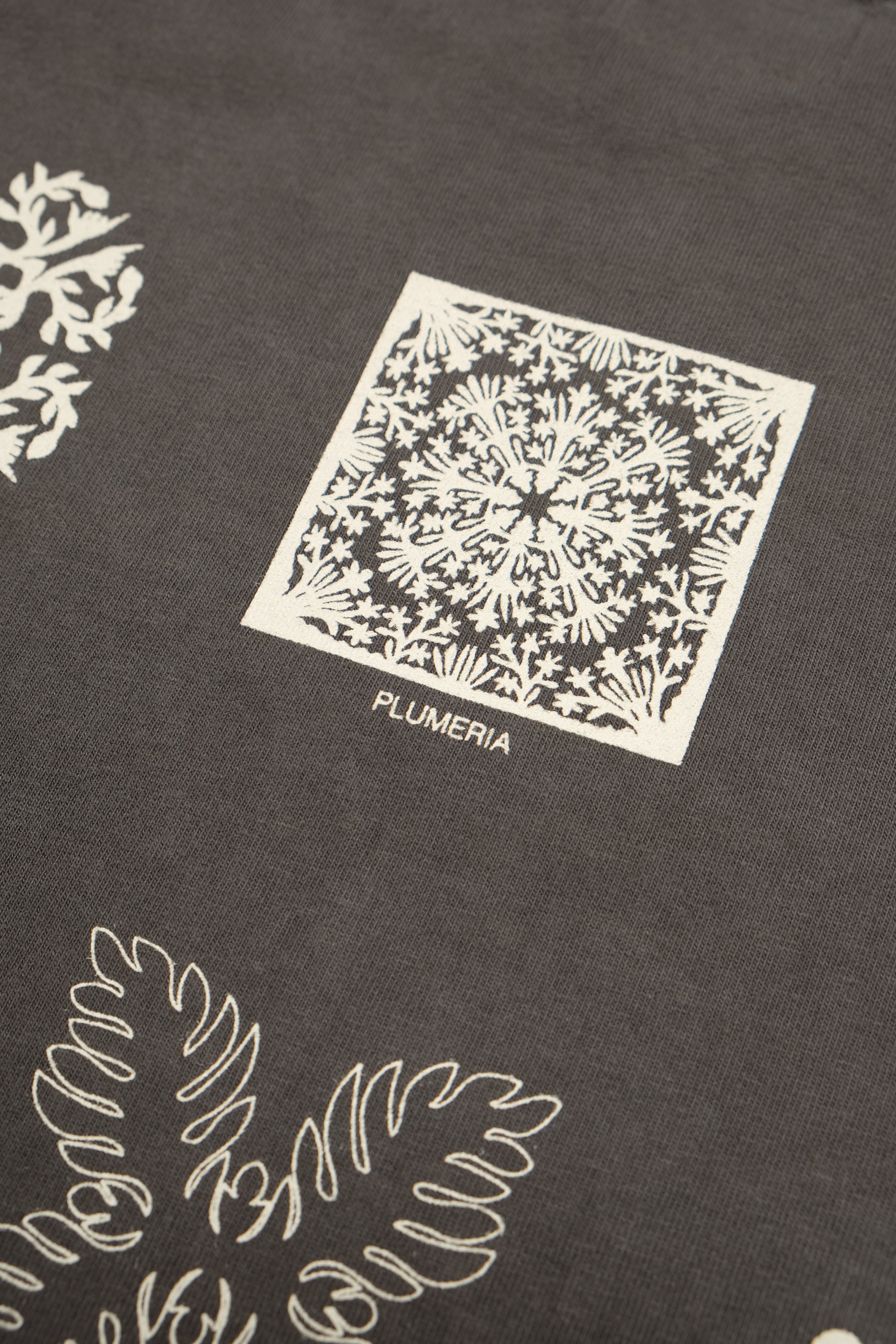 Longsleeve T-Shirt - Hawaiian Quilting - Coffee