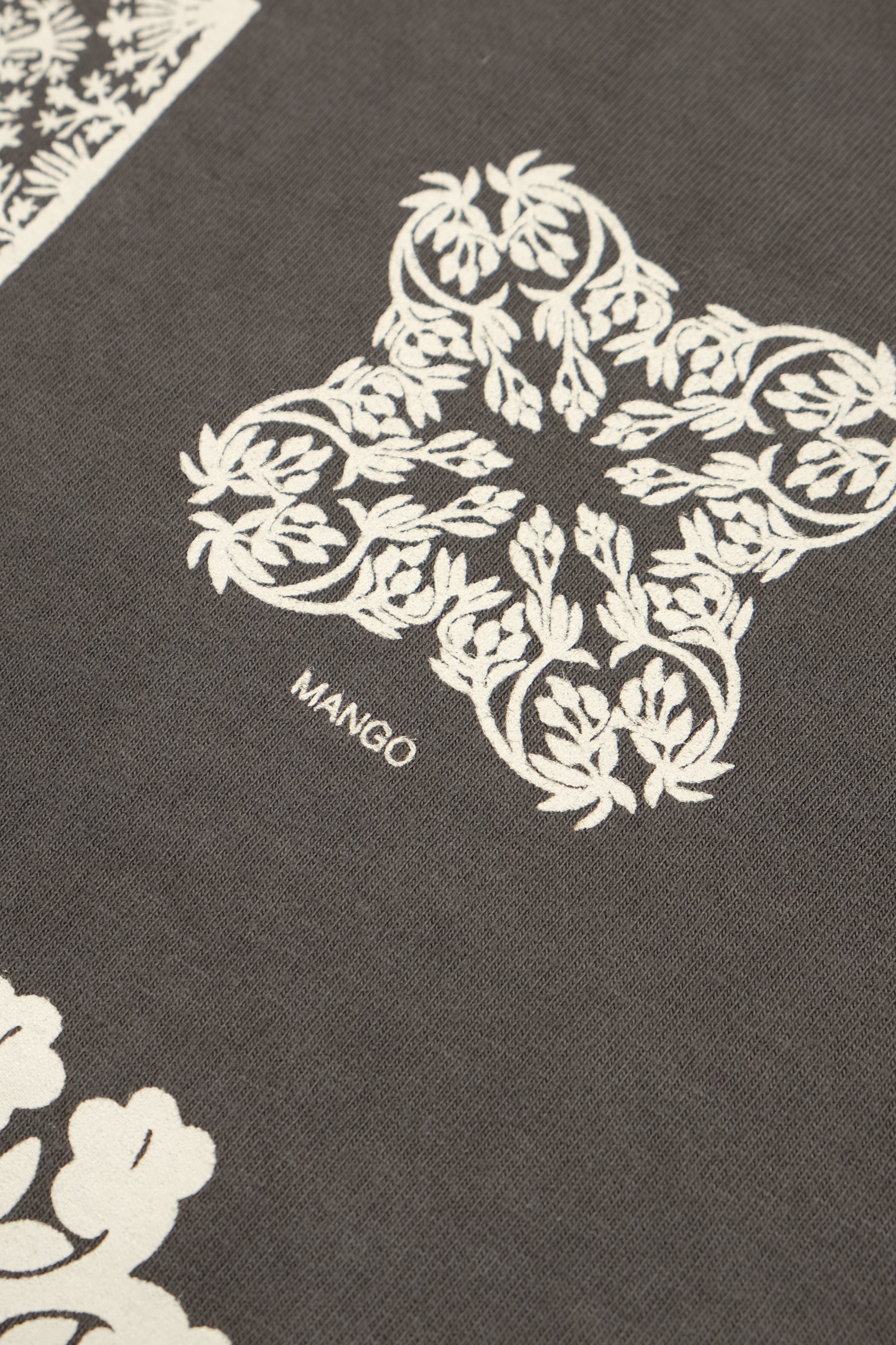 Longsleeve T-Shirt - Hawaiian Quilting - Coffee