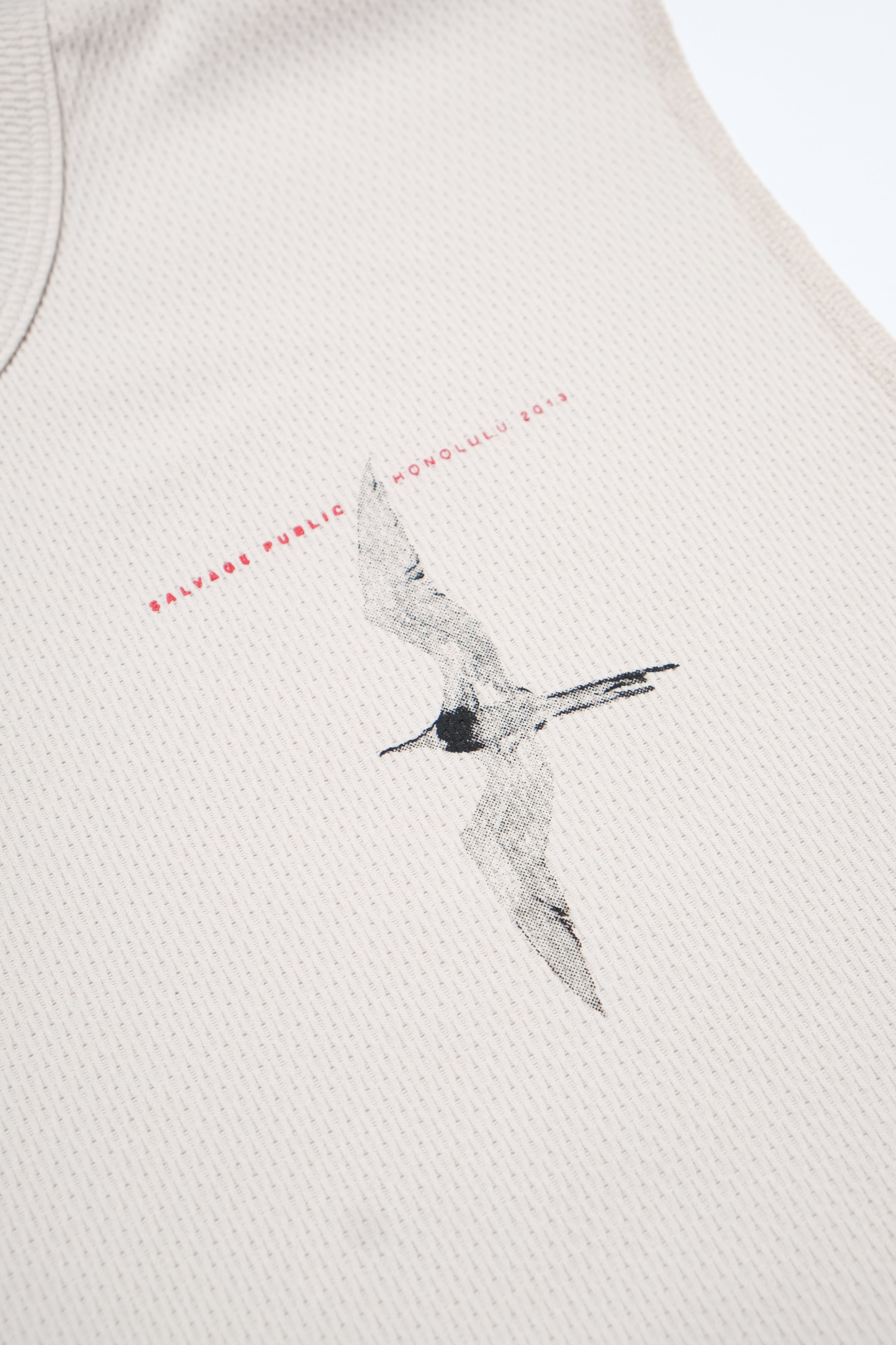 Honeycomb UPF Sleeveless - 'Iwa Bird - Sand