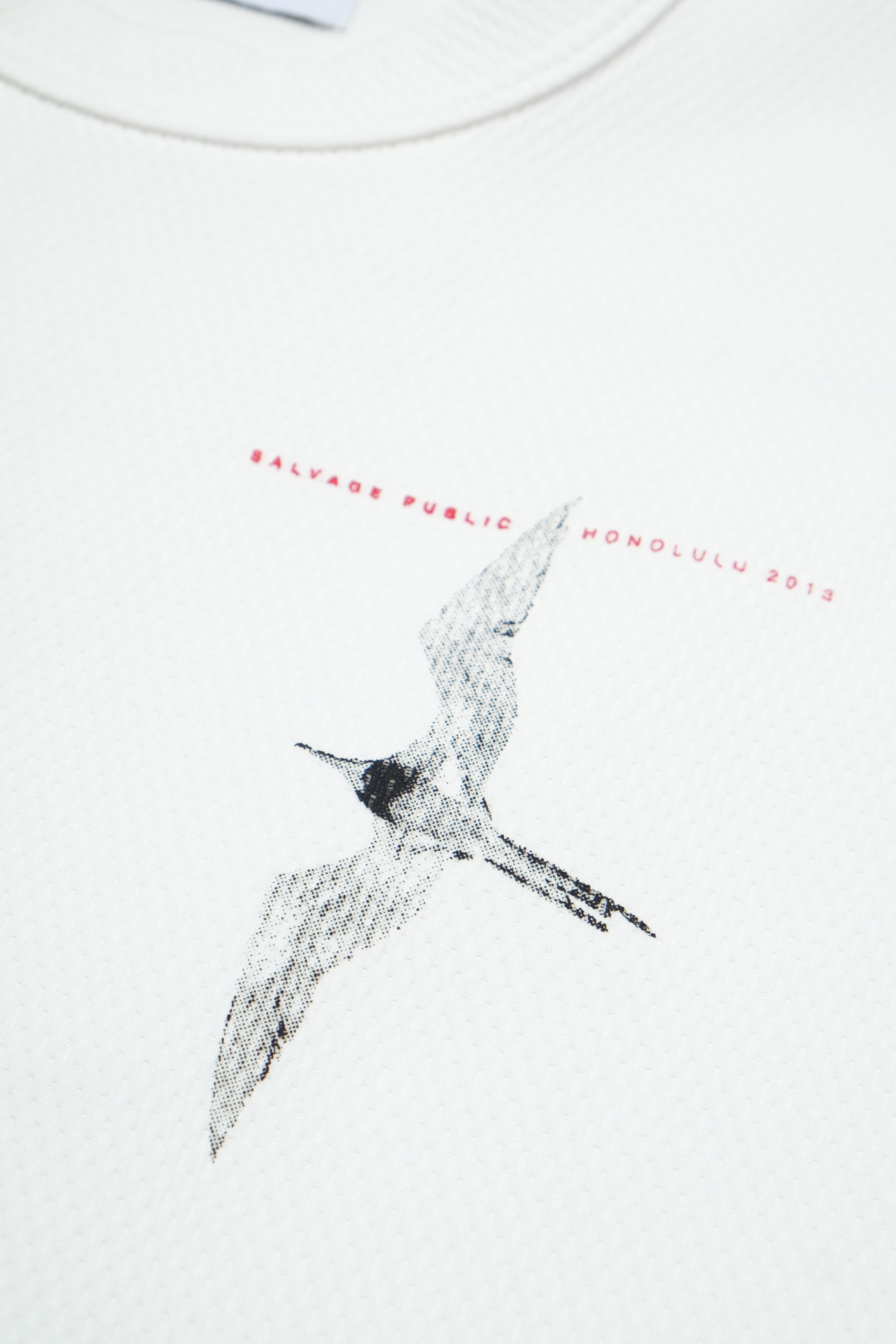 Honeycomb UPF Sleeveless - Iwa Bird - White