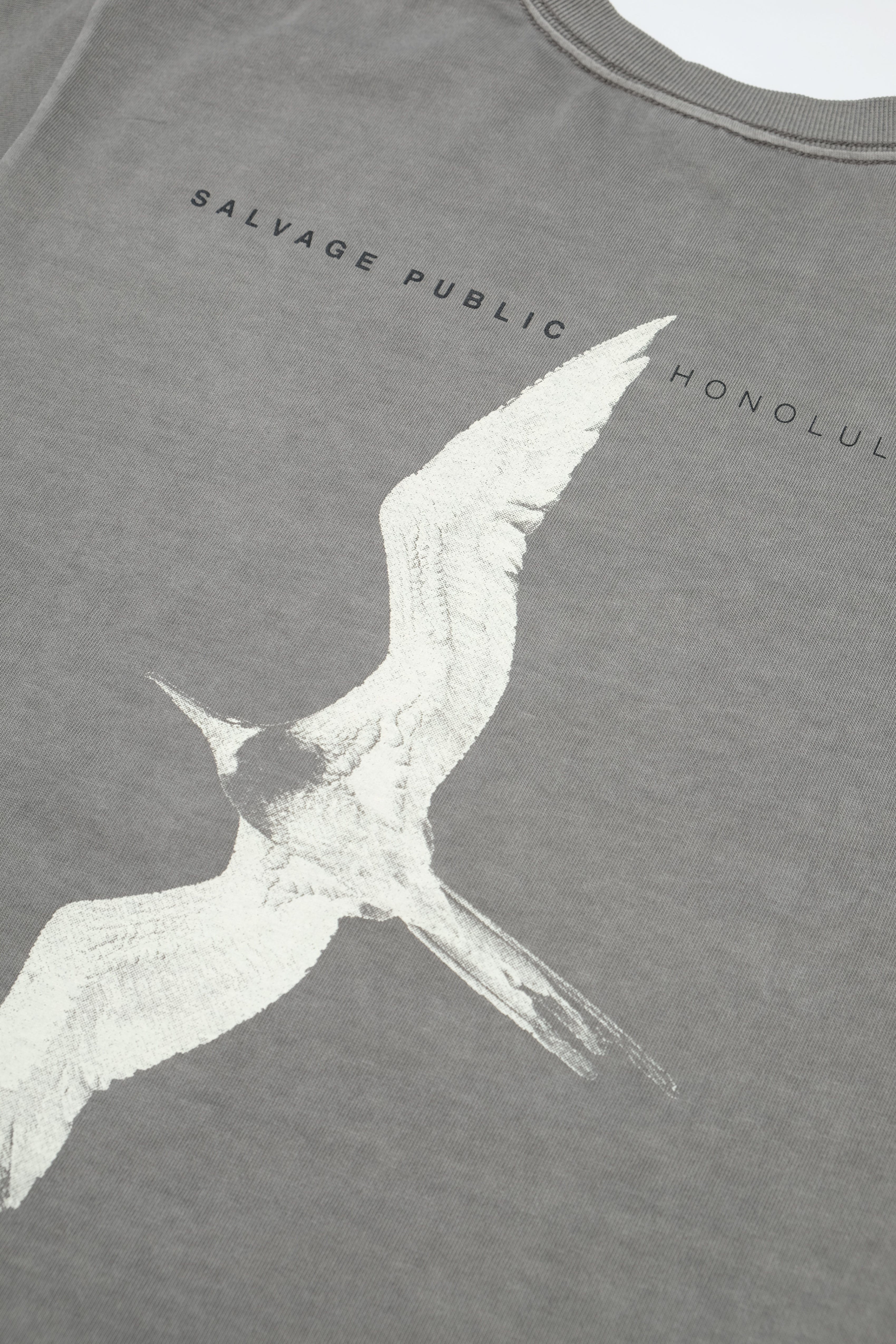 T-Shirt - 'Iwa Bird - Moon Mist