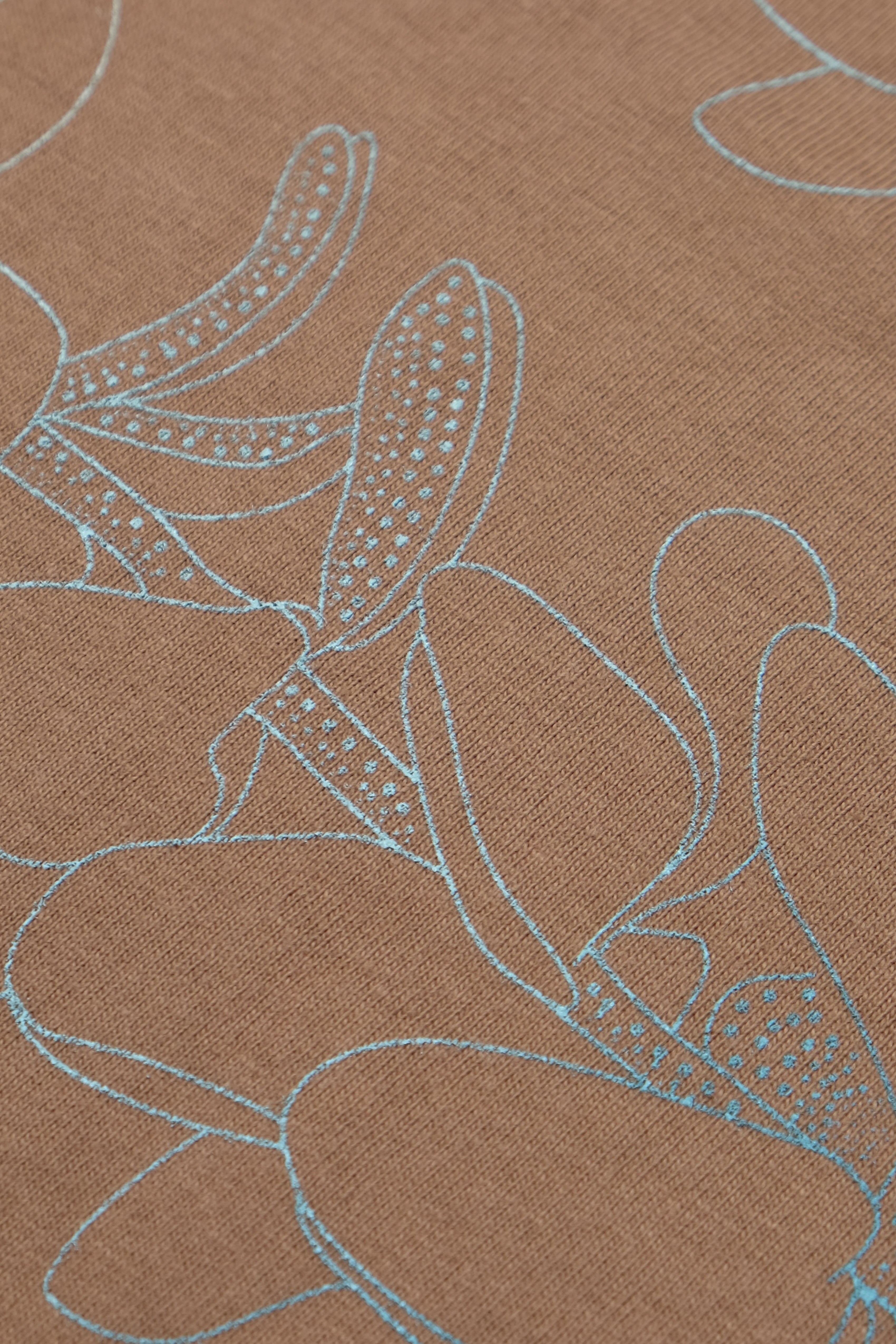 T-Shirt - Double Lei - Shiitake