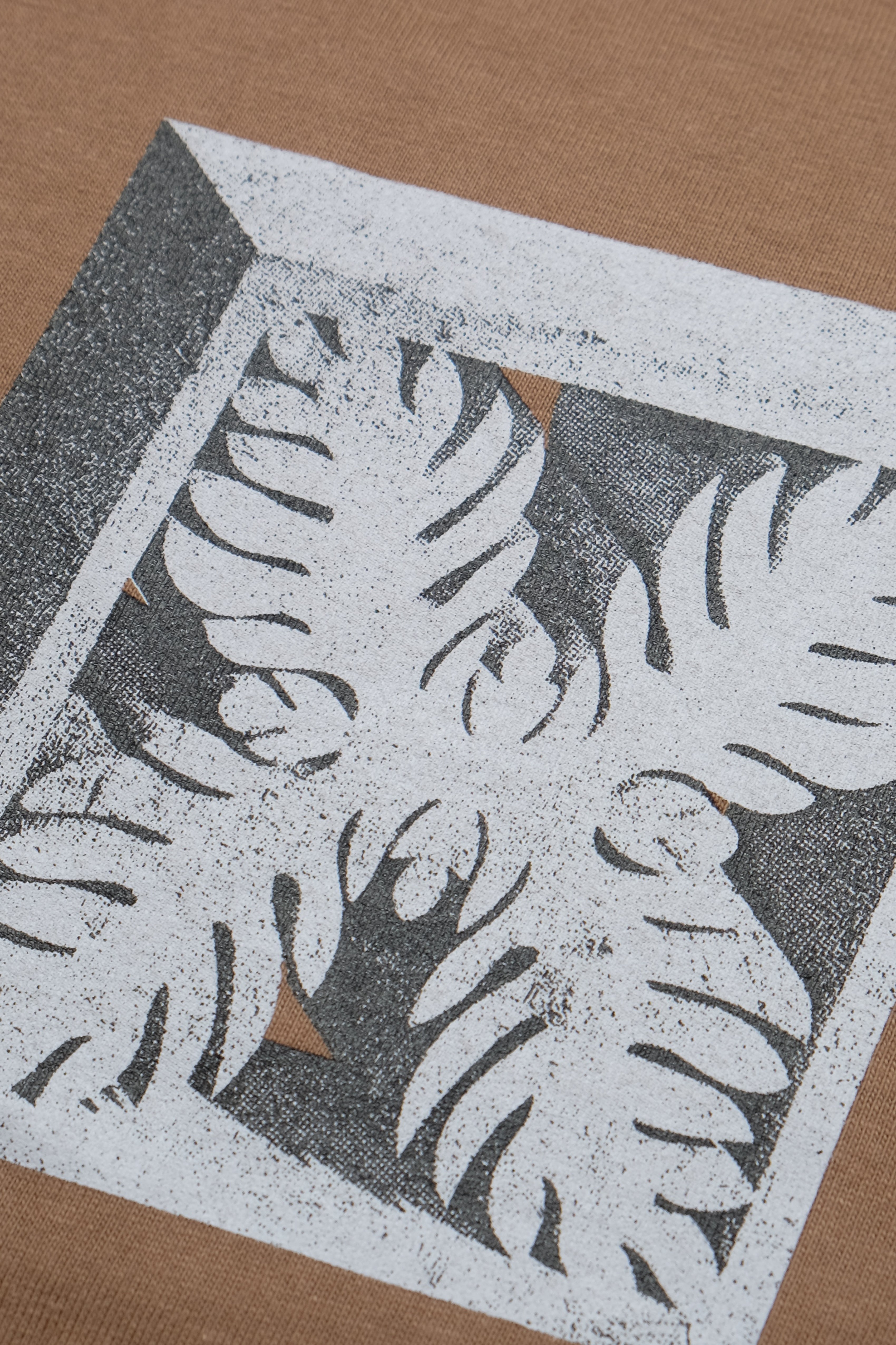 T-Shirt - Breezeblock - Shiitake