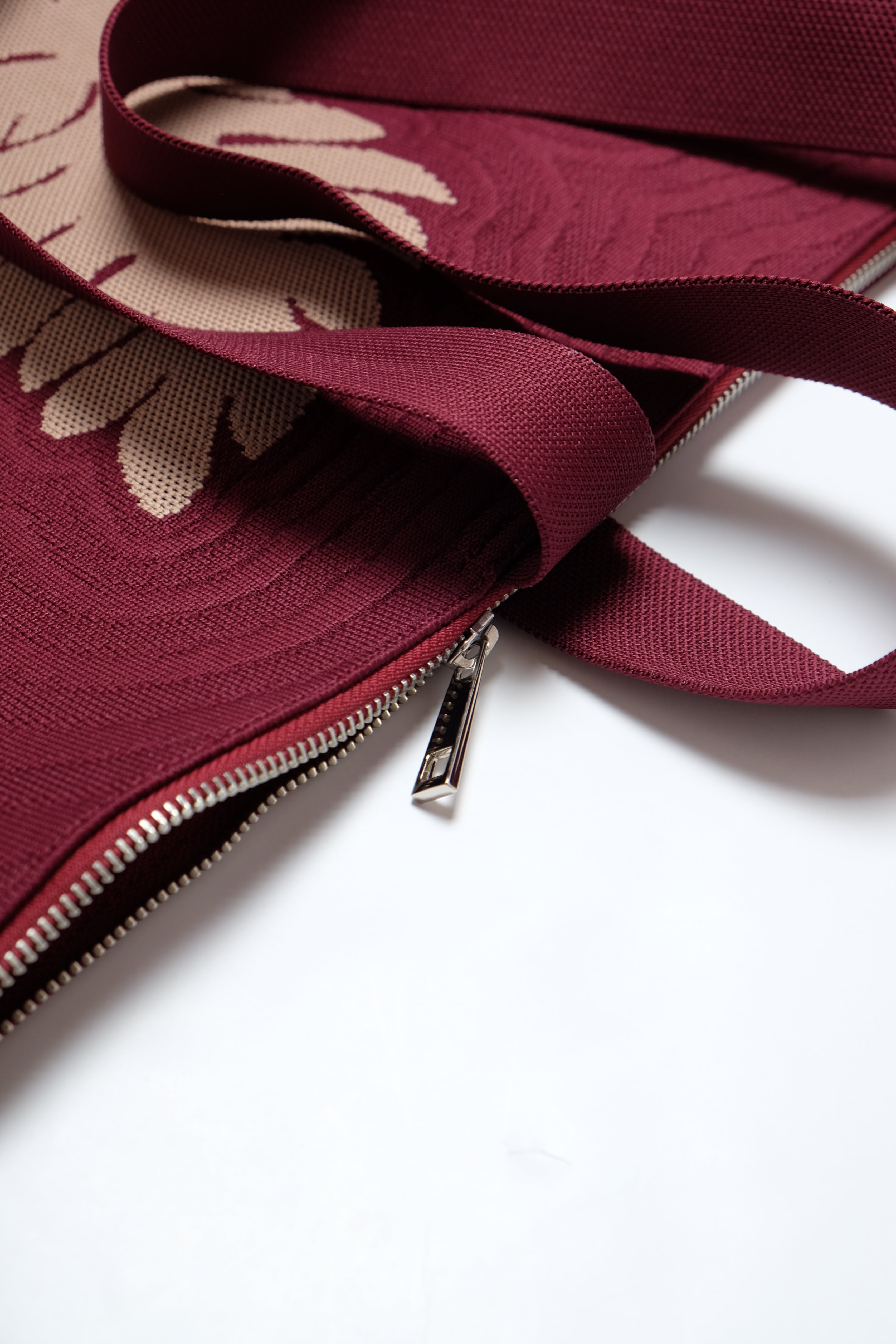 Jacquard Weekender Bag - Laua'e - Plum