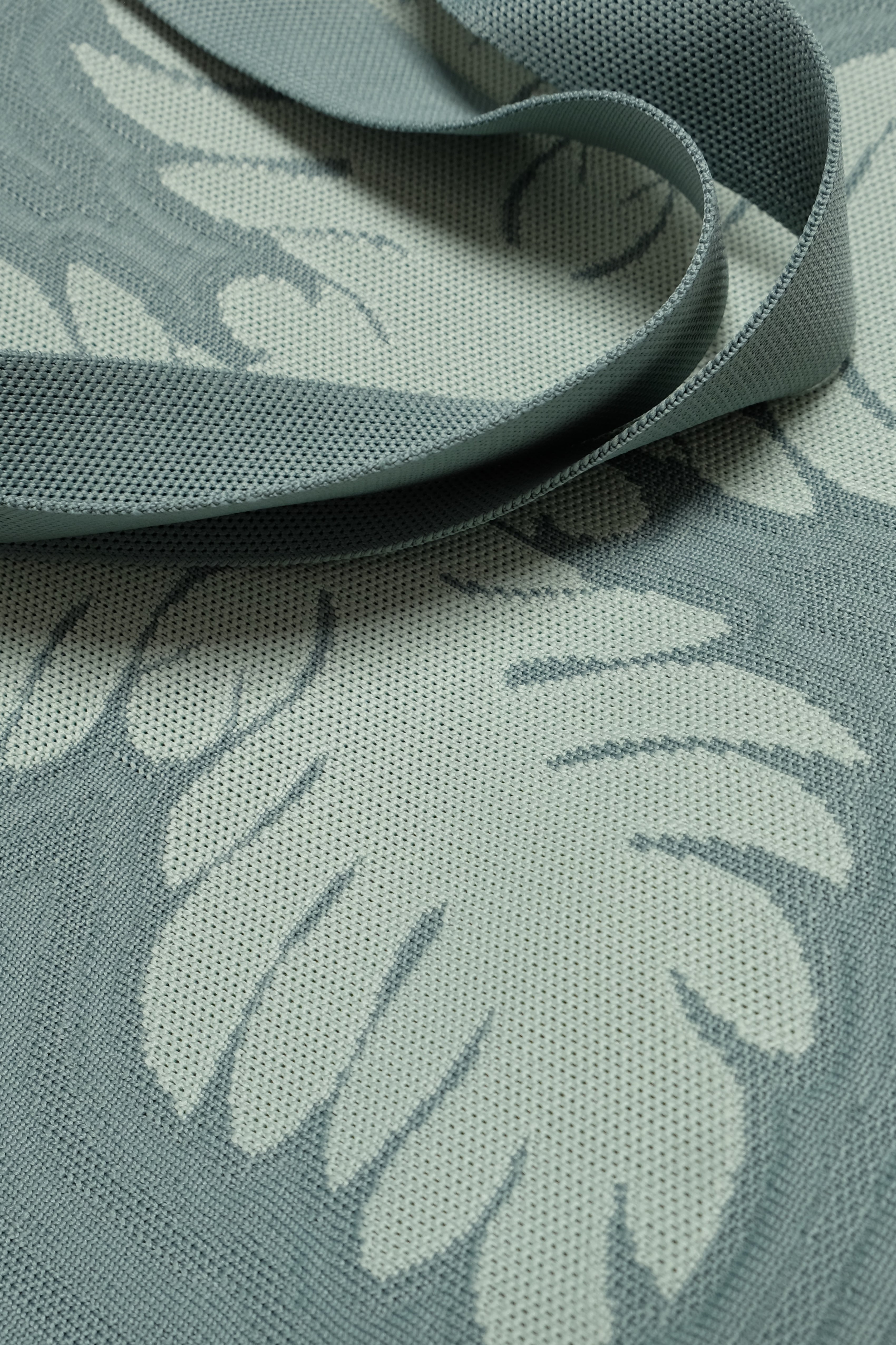 Jacquard Weekender Bag - Laua'e -Sage