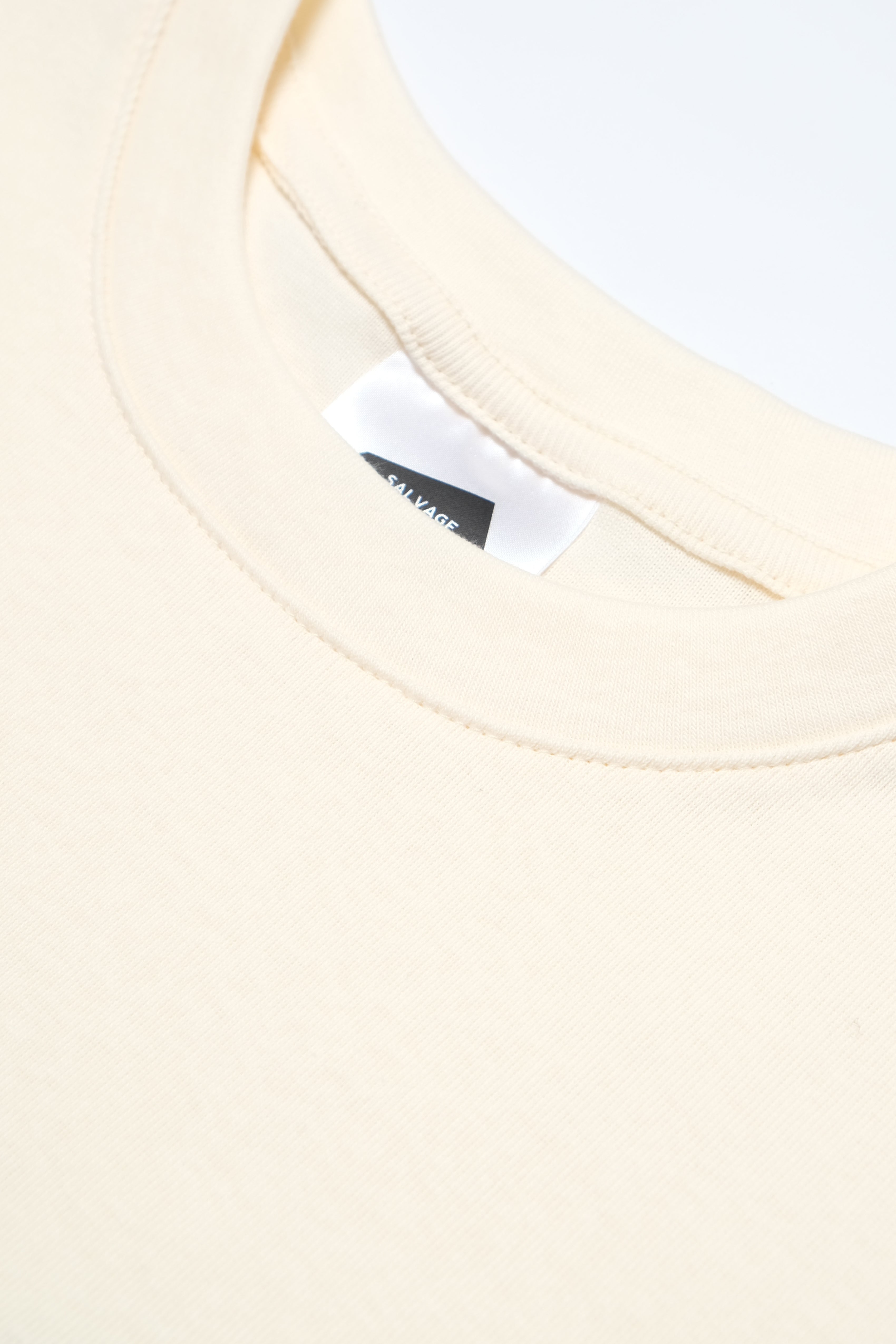 Women's T-Shirt - Aloha Puffy - Macadamia