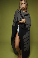 Jacquard Throw Blanket - Lauaʻe - Black
