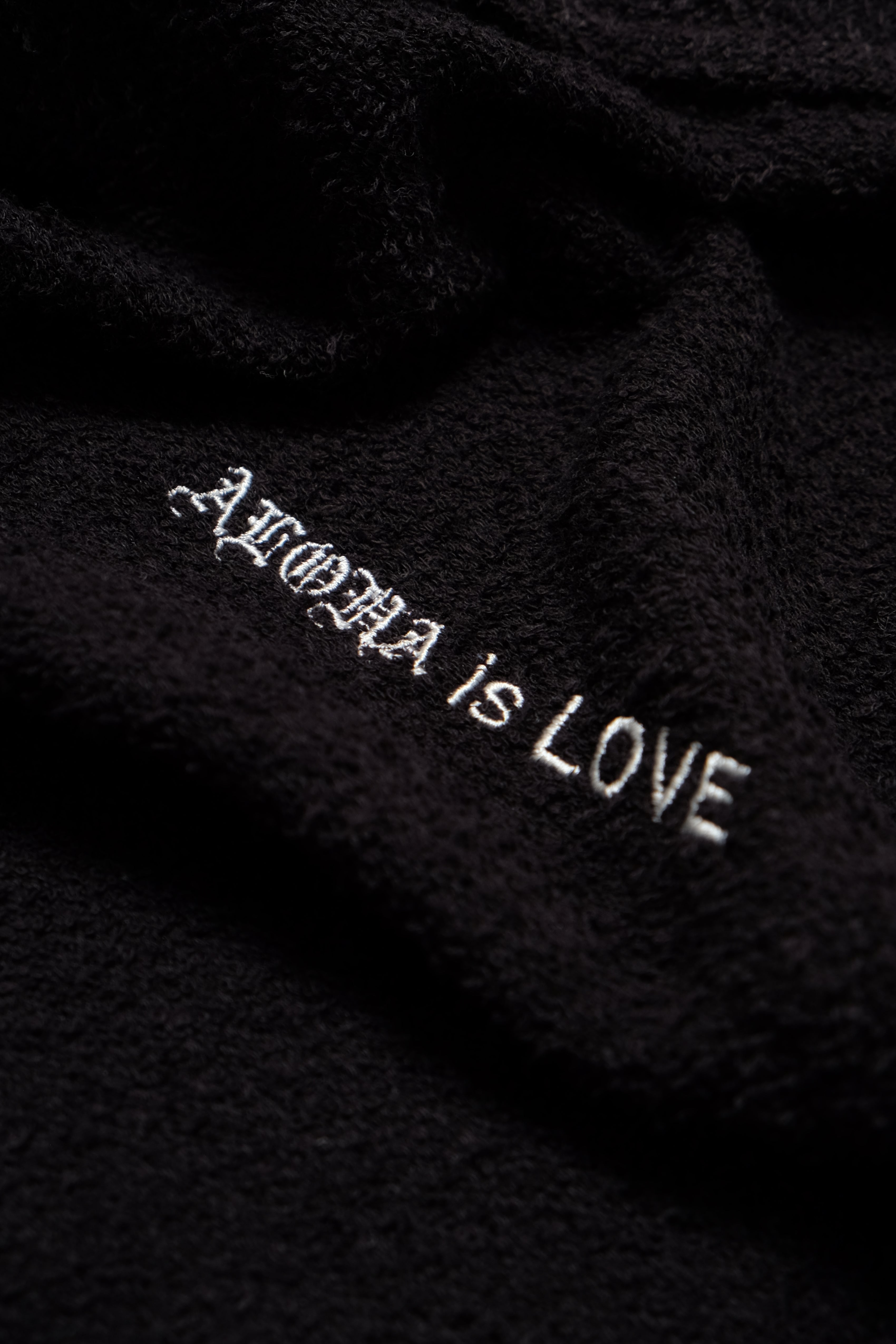 Beach Towel Sweatpant - Aloha is Love - Black