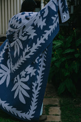 Jacquard Throw Blanket - Ti Leaf - Heather Blue