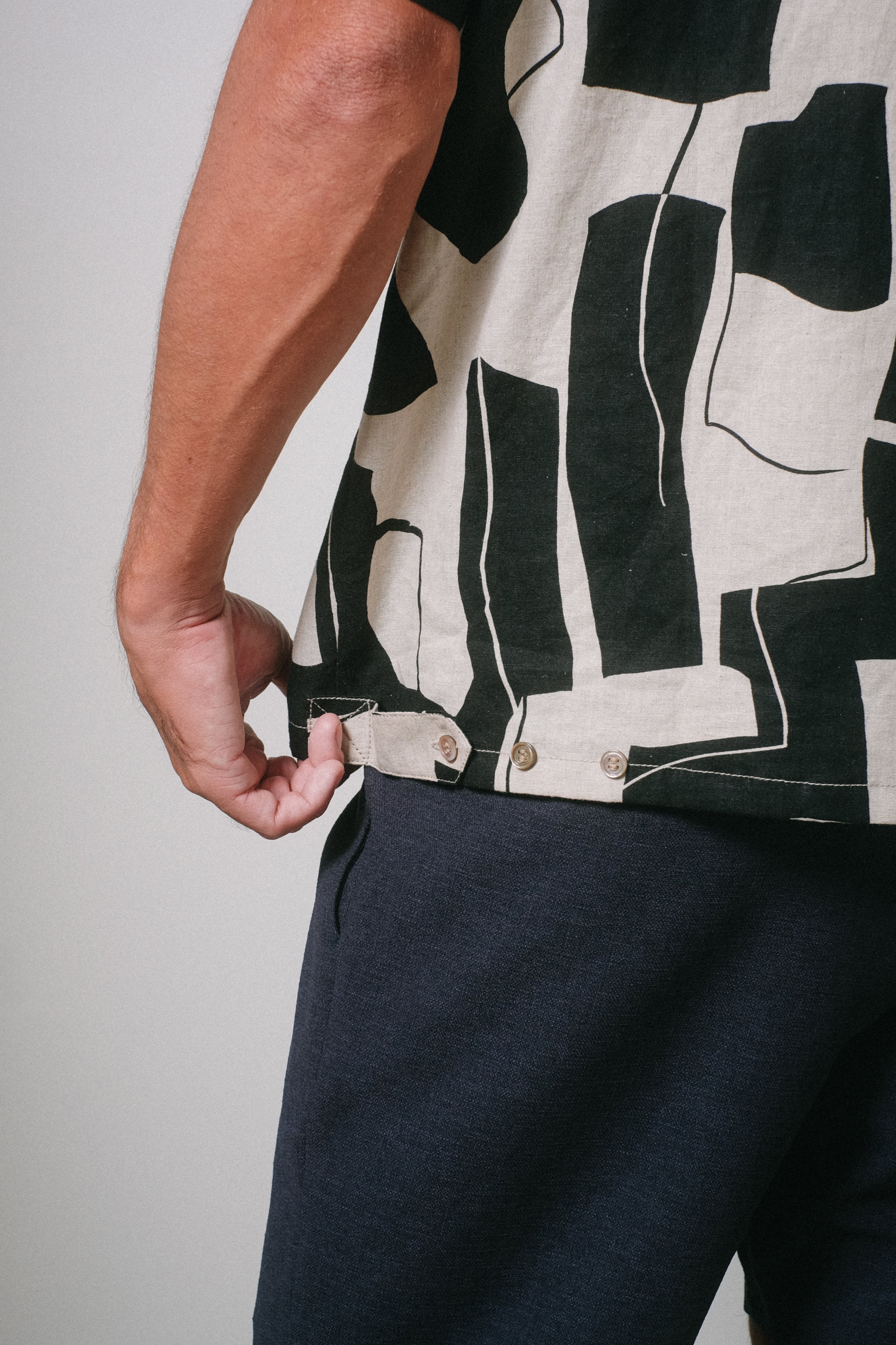 Hapa Jac Shirt - Black