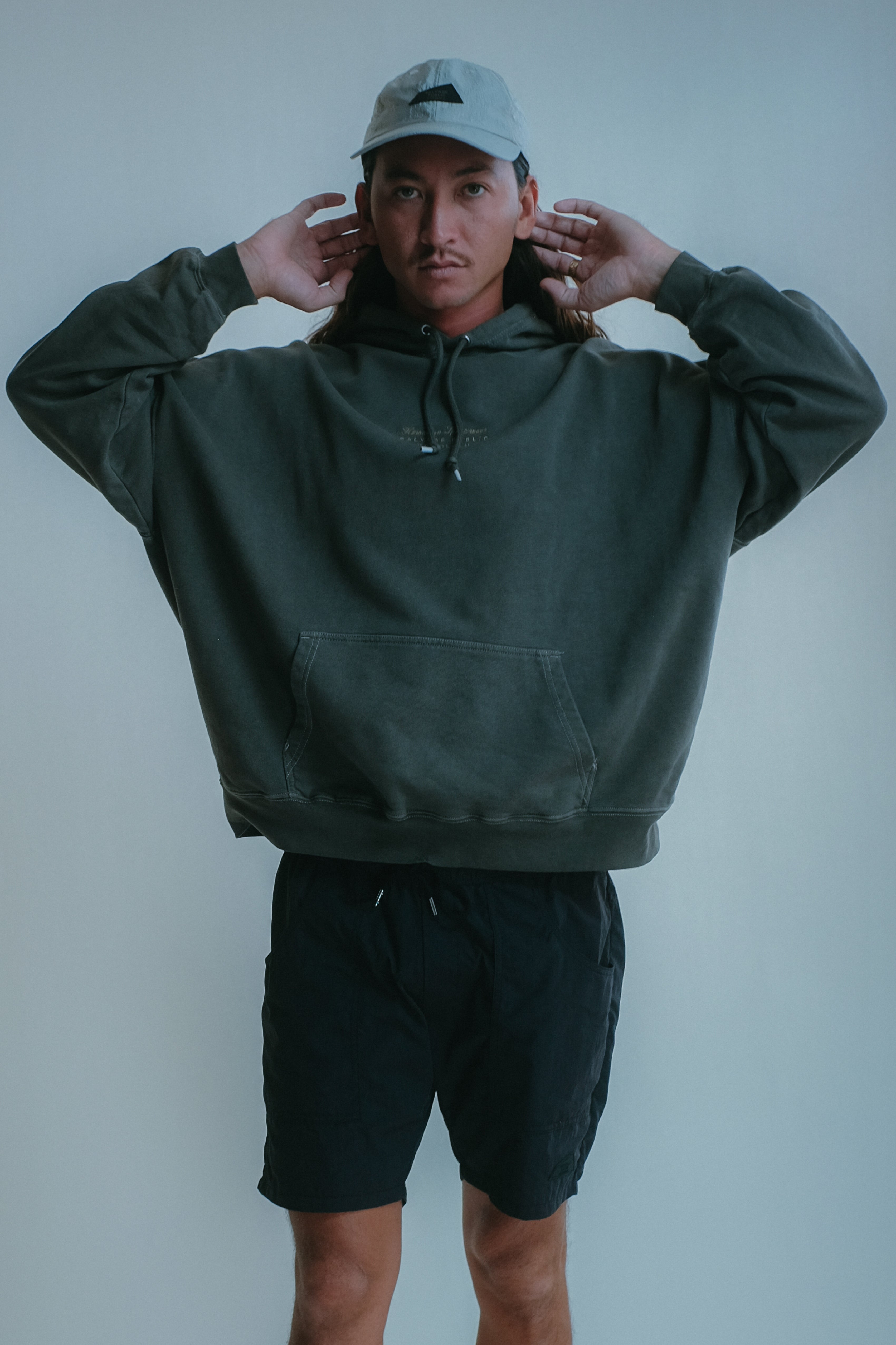 Beach Hoodie - Live Freely - Washed Black