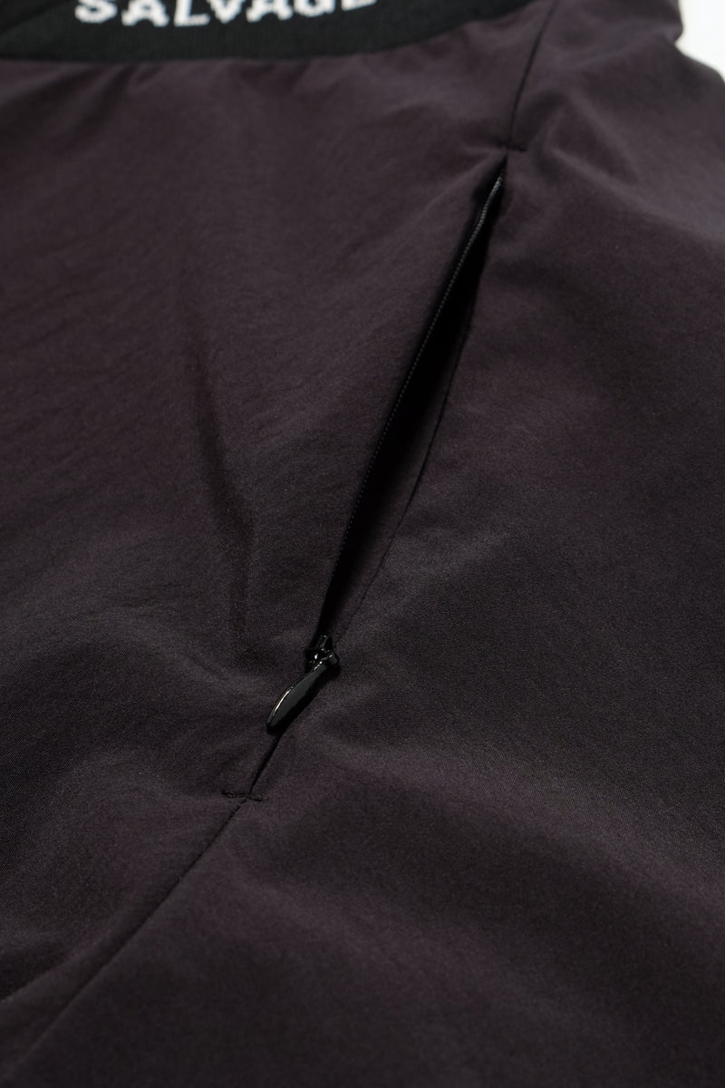 Kaʻala 37.5 V Neck Pullover - Black