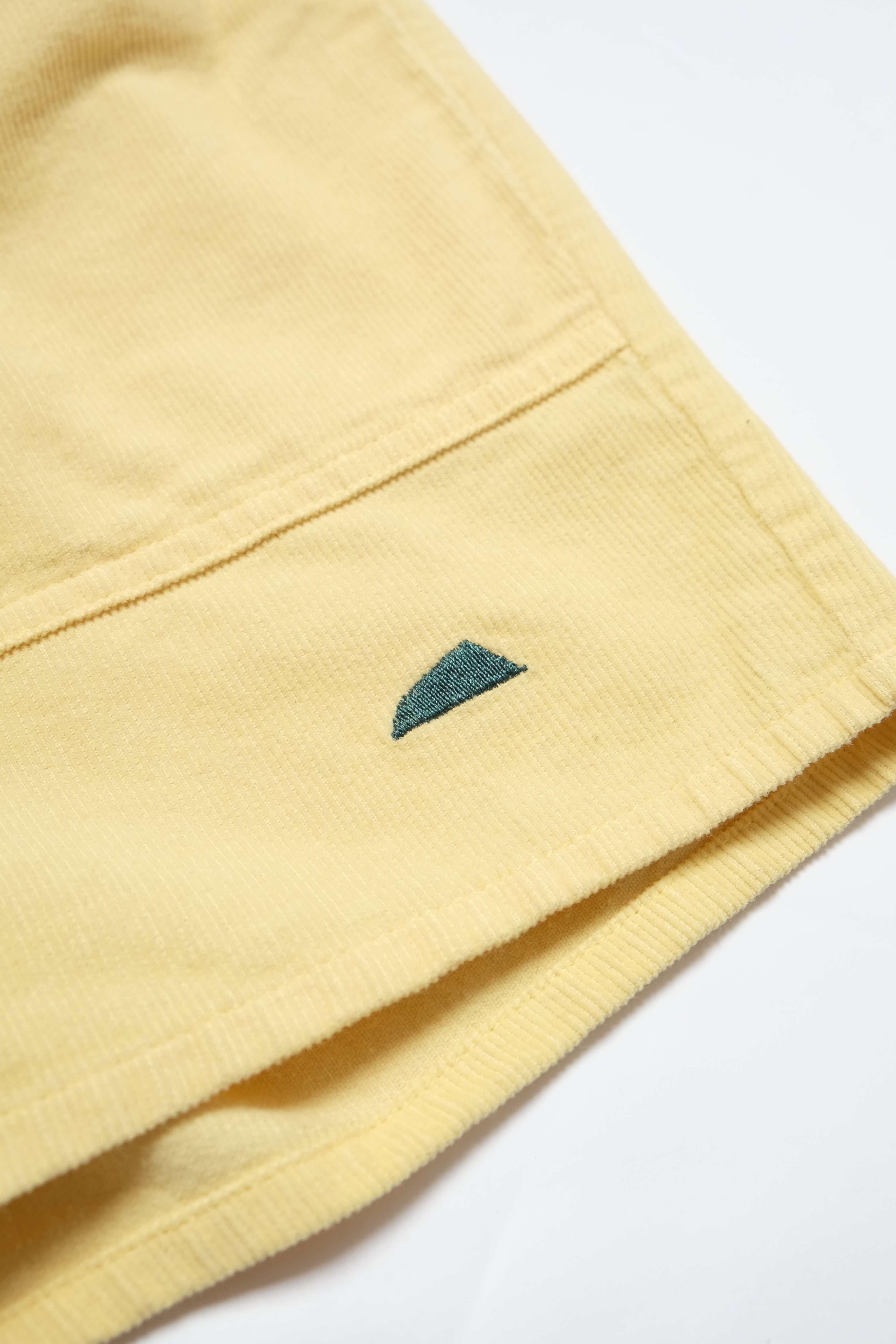 Uka Corduroy Short - Yellow