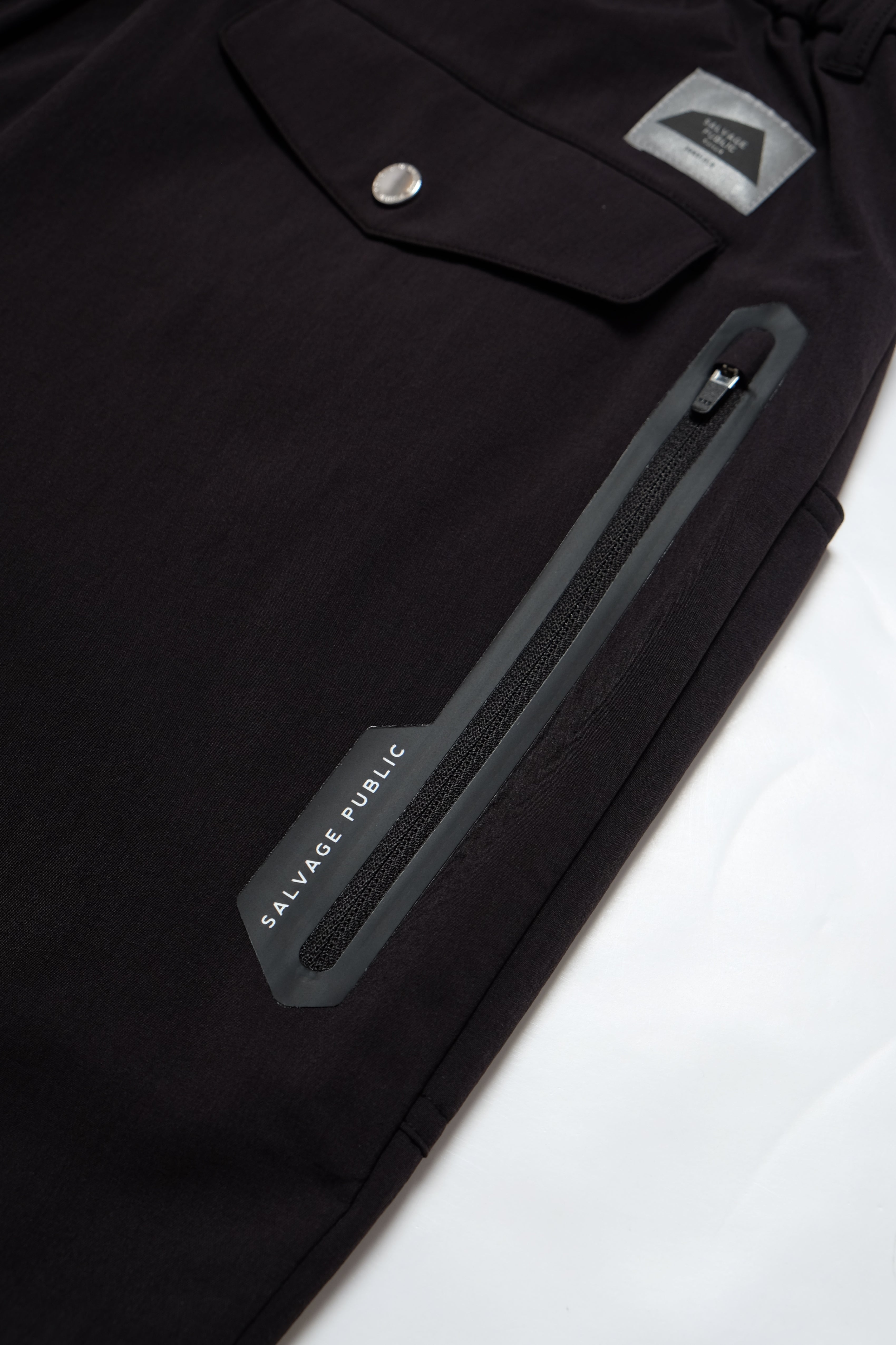 Makani Short - Black