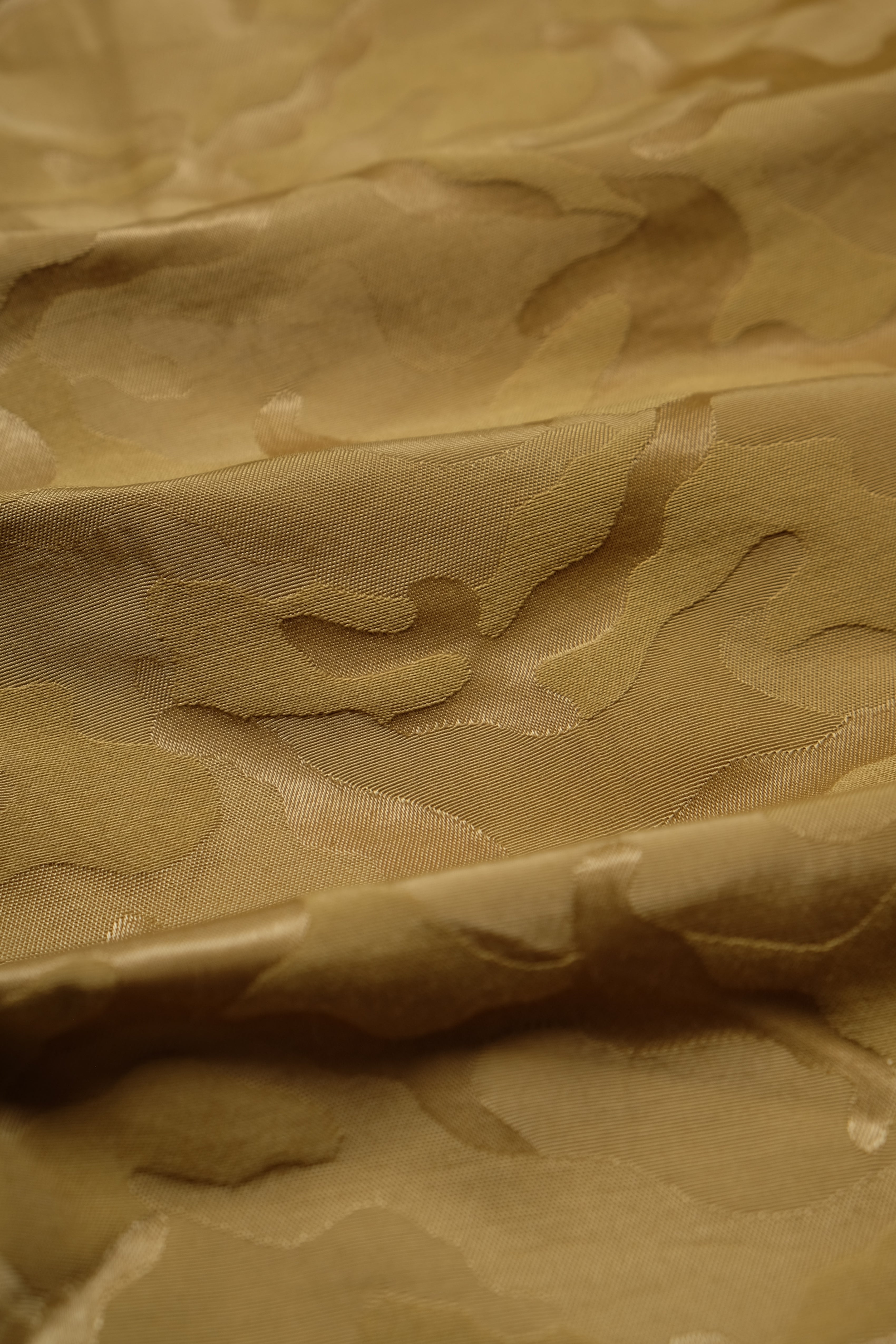 Lulu Camo Shorts - Gold