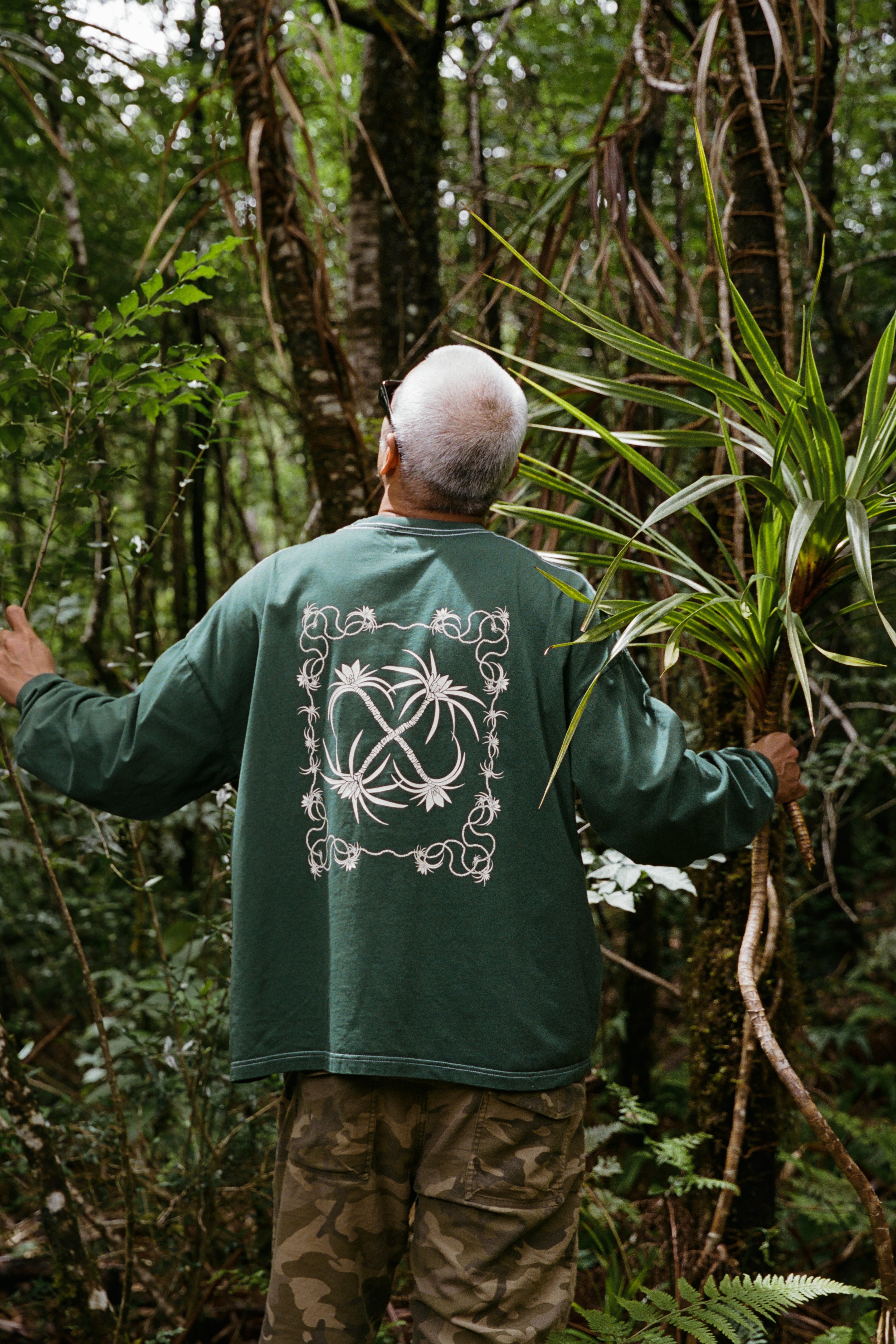 Salvage Public x Sig Zane - Longsleeve T-Shirt - Forest Green