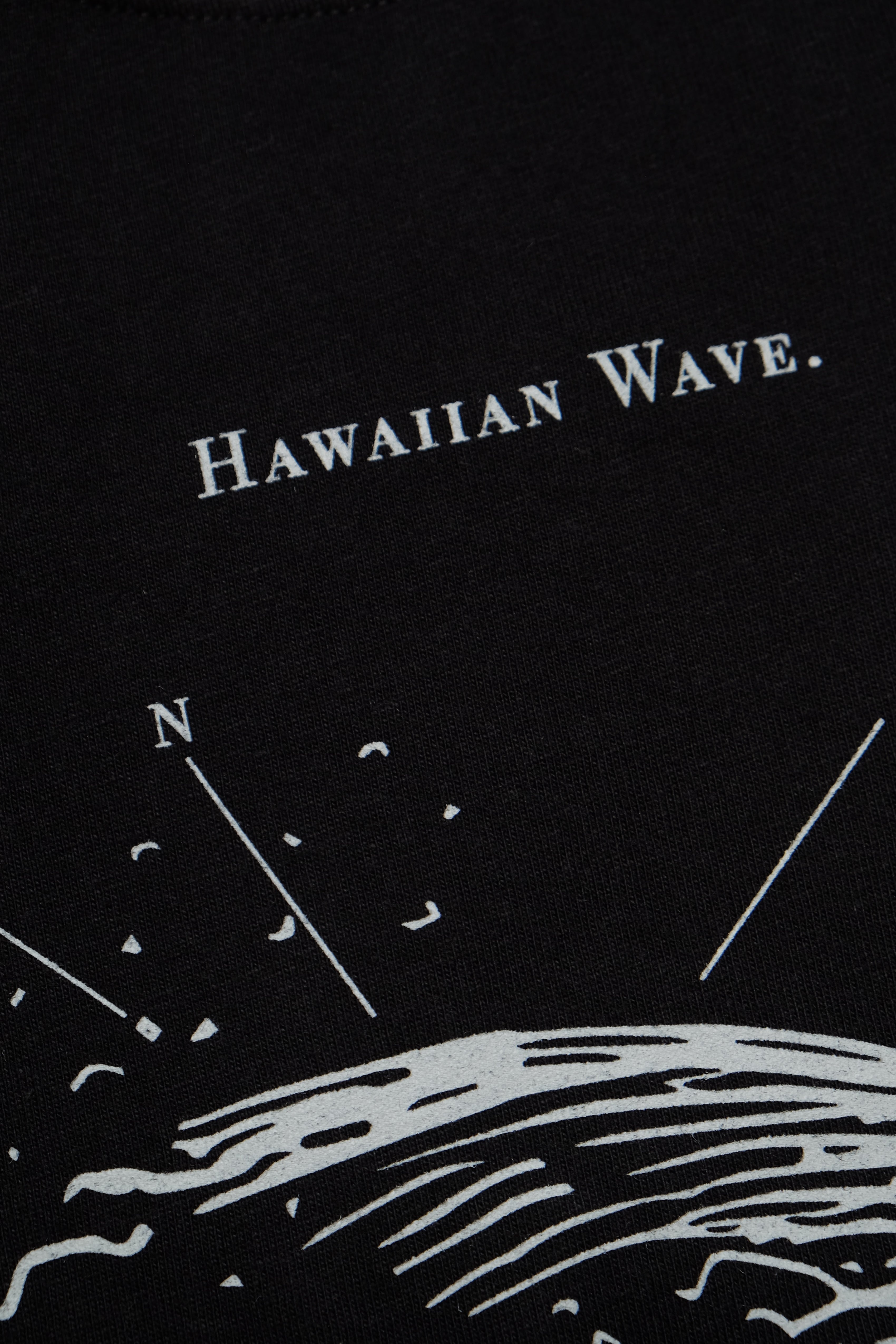 T-Shirt - Hawaiian Wave - Black
