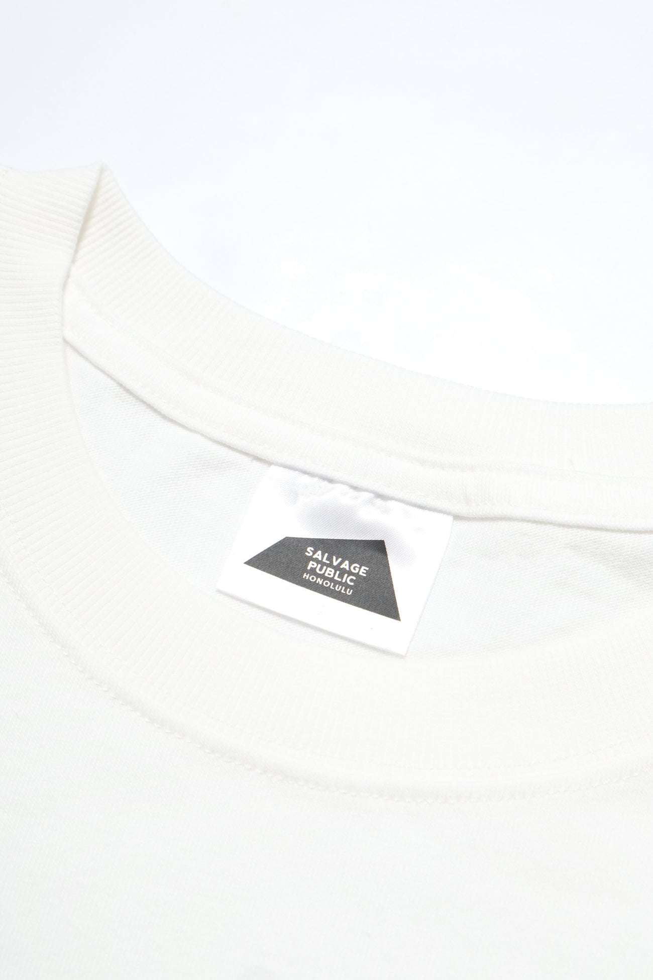 T-Shirt - Banzai - White