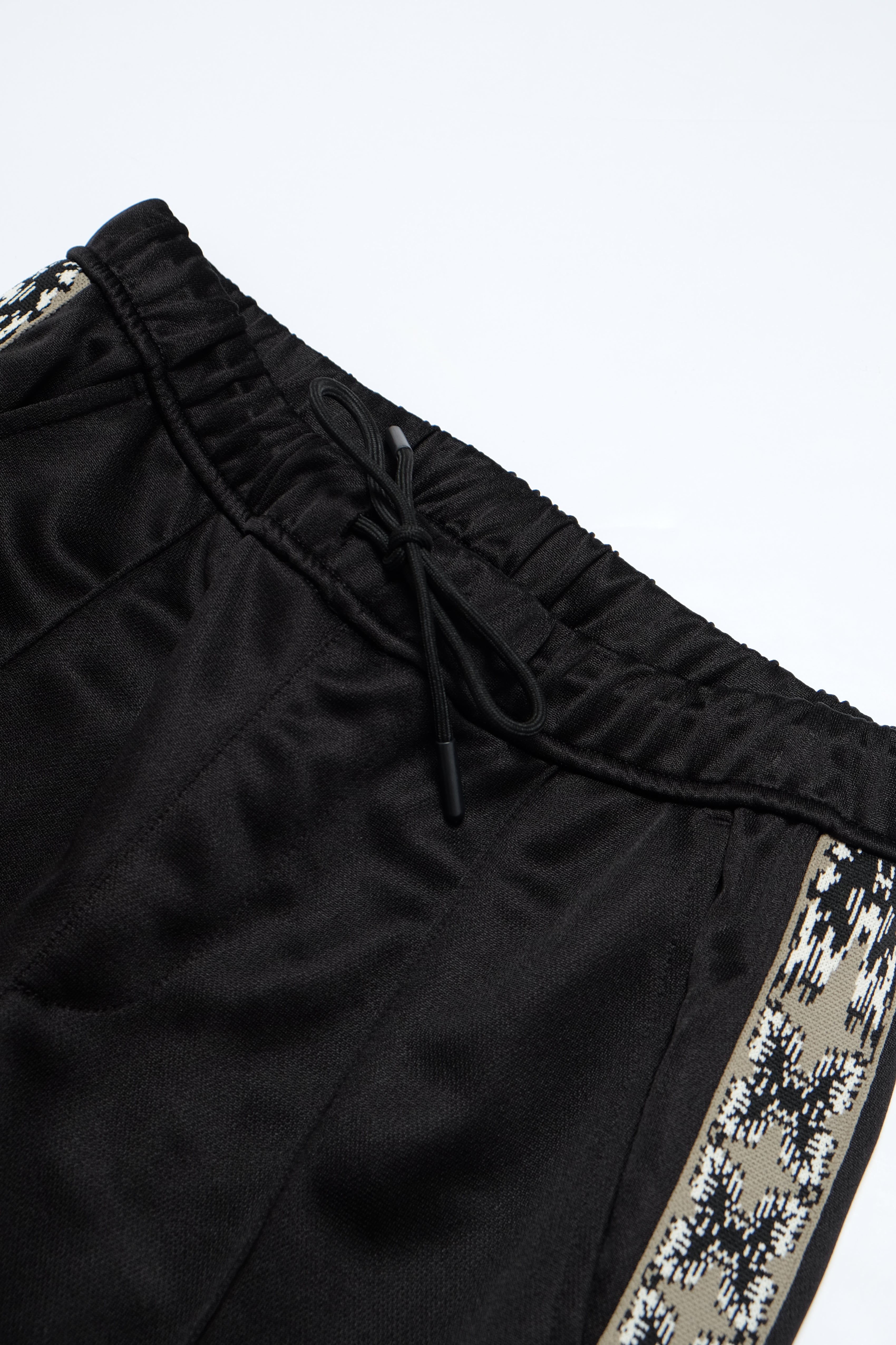 Kūhiō Track Pants - Black