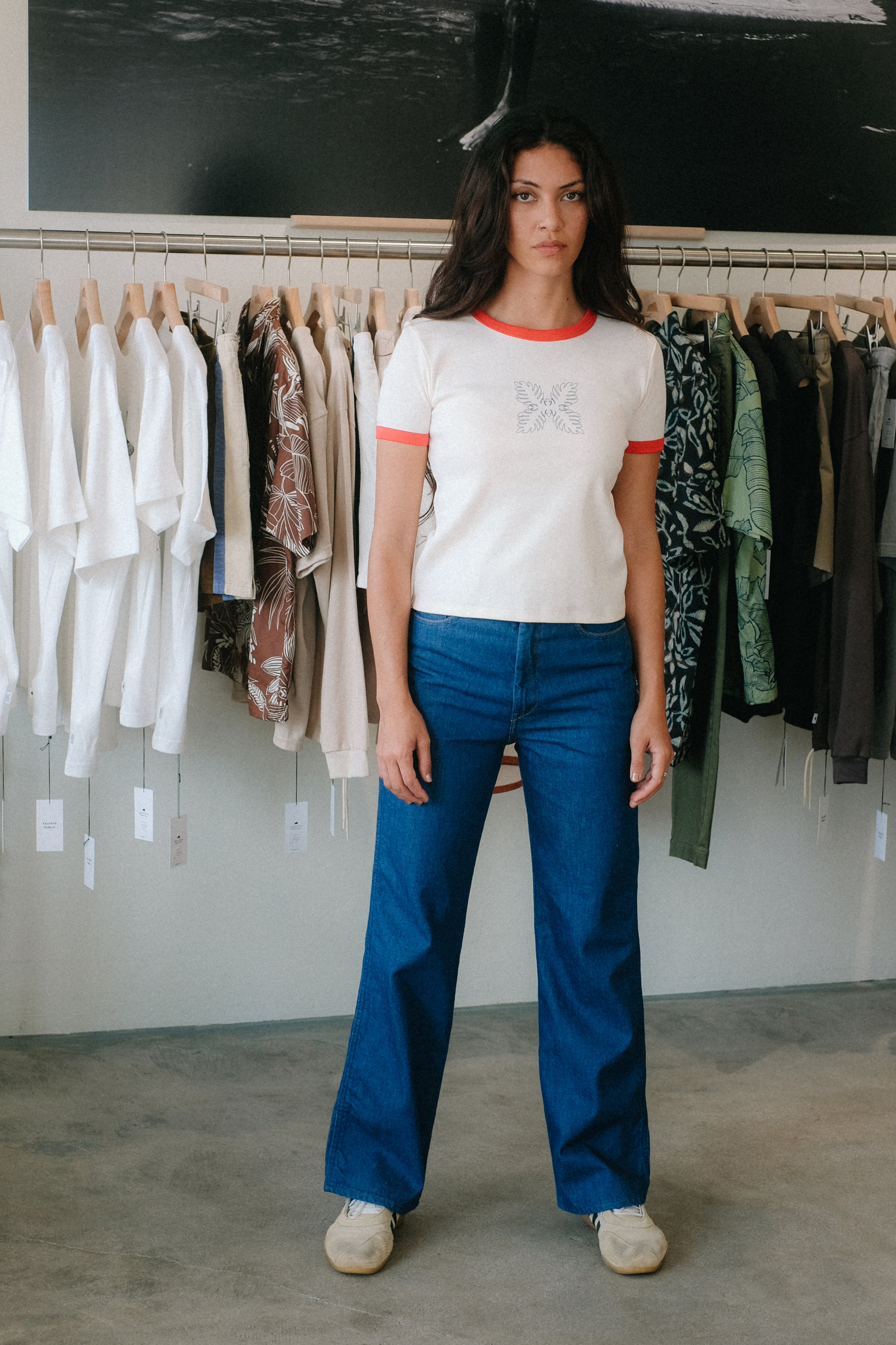 Women's T-Shirt - Lauaʻe - Macadamia