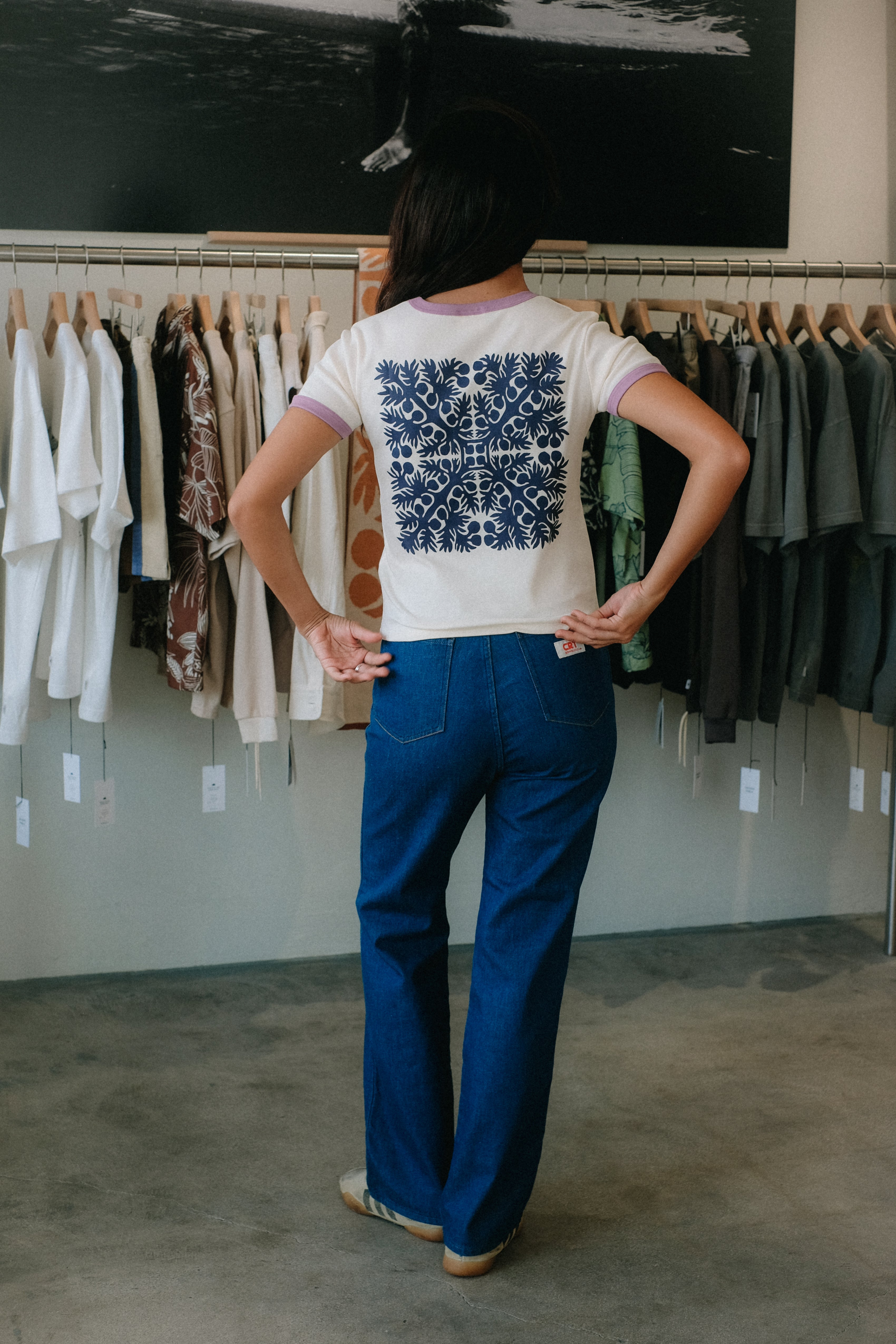 Women's T-Shirt - 'Ulu - Macadamia